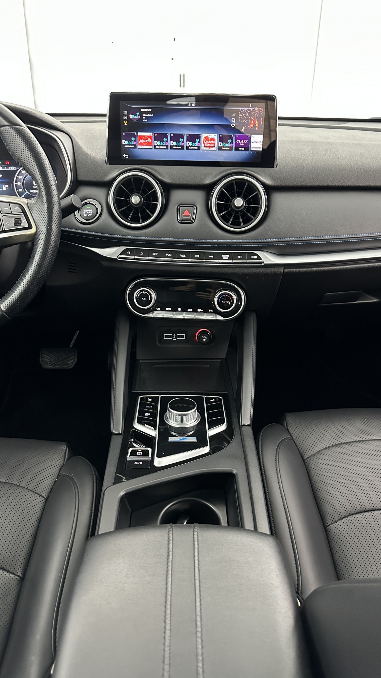 Vente en ligne Seres 3 3 Electric 163ch Luxury au prix de 15 000 €