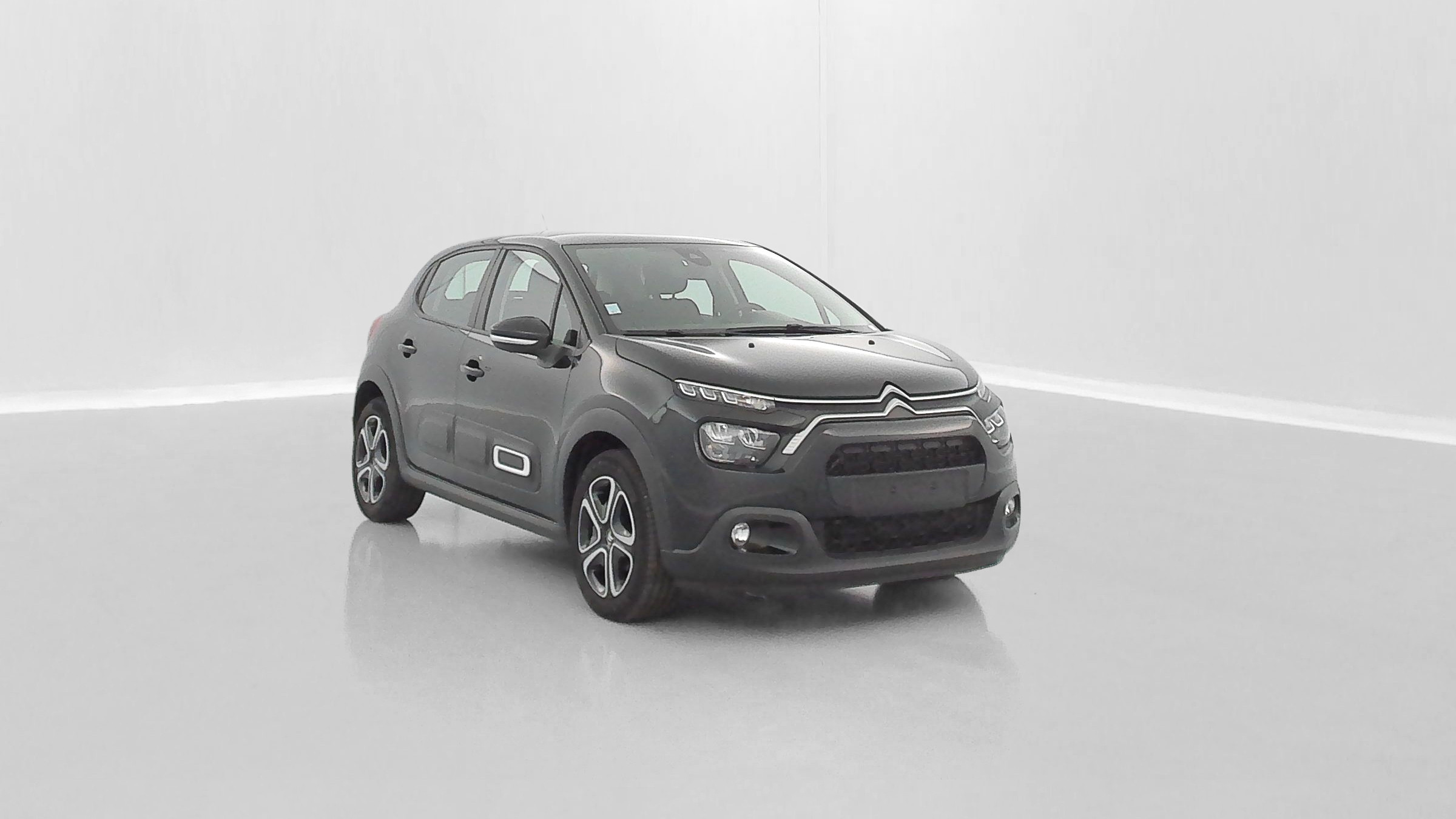 Vente en ligne Citroën C3 C3 III 1.2 PureTech 110ch Plus au prix de 14 600 €