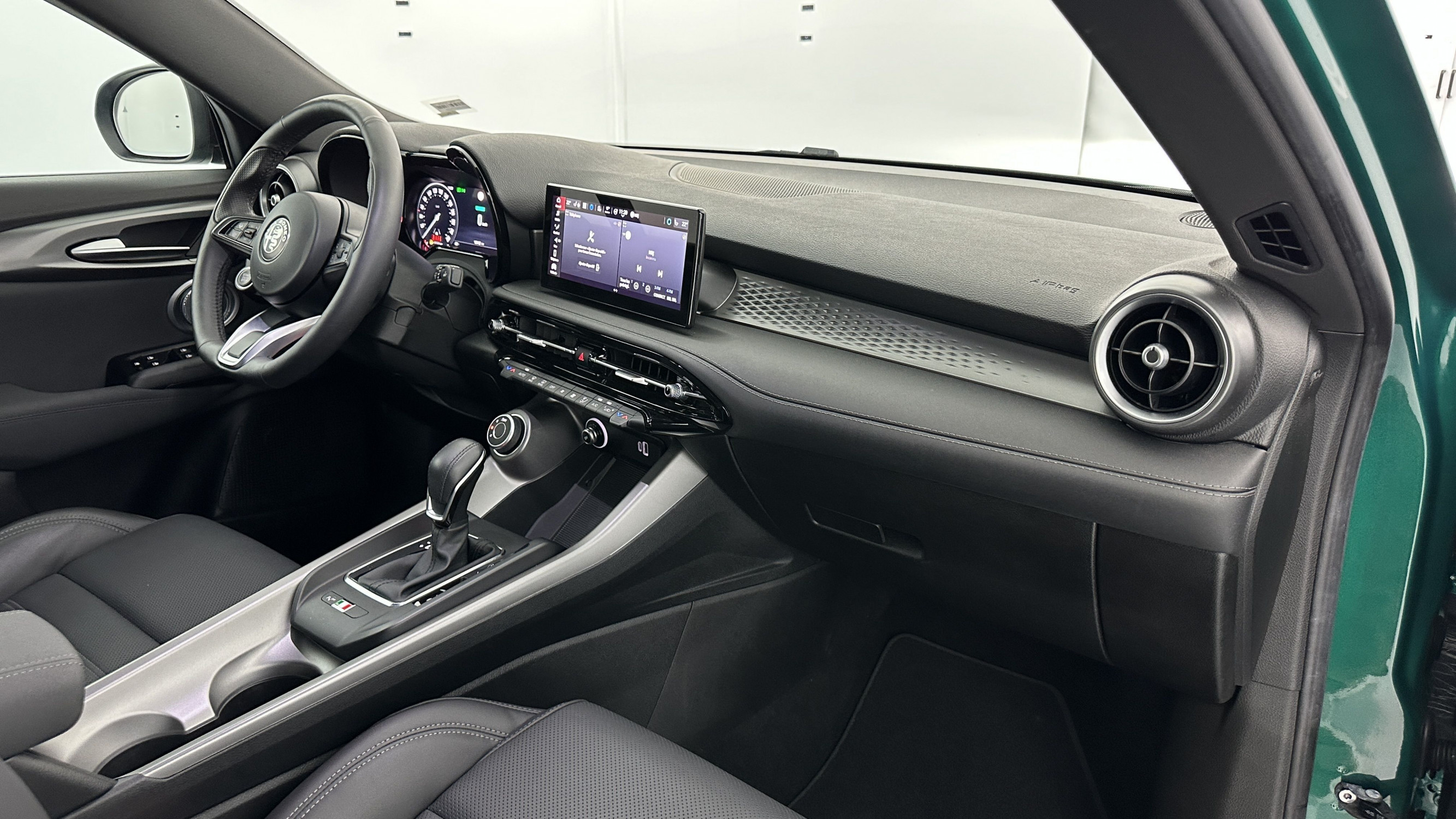 Vente en ligne Alfa Romeo Tonale TONALE 1.5 Hybrid 130ch Sprint TCT7 au prix de 28 400 €