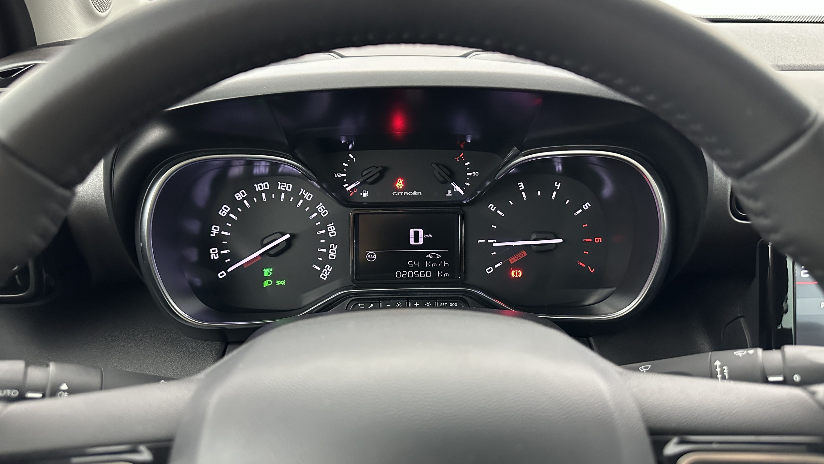 Vente en ligne Citroën C3 Aircross C3 AIRCROSS 1.2 PureTech 110ch Plus au prix de 17 300 €