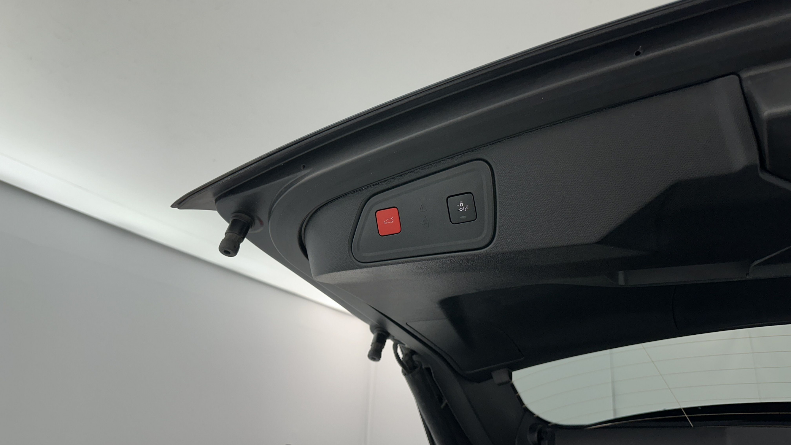 Vente en ligne Peugeot 3008 3008 1.2 Hybrid 136ch Allure Pack e-DCS6 au prix de 26 400 €