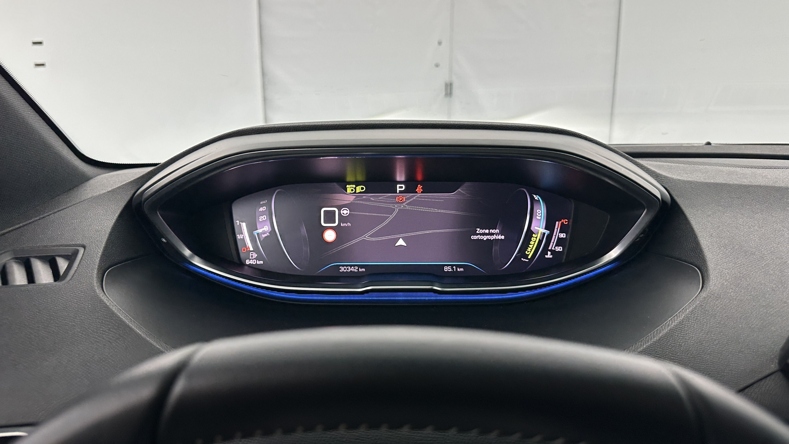 Vente en ligne Peugeot 3008 3008 1.2 Hybrid 136ch Allure Pack e-DCS6 au prix de 26 400 €