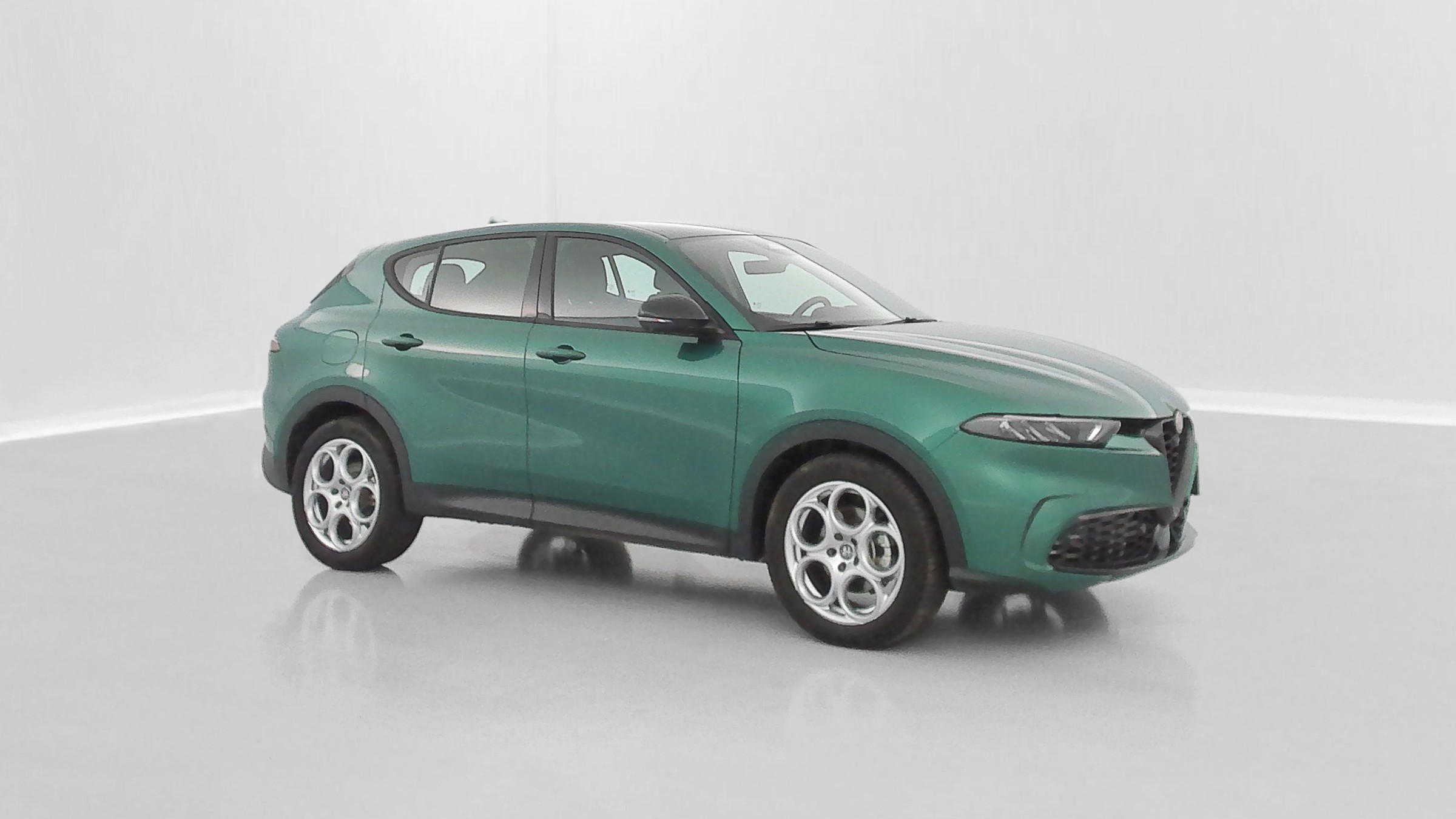 Vente en ligne Alfa Romeo Tonale TONALE 1.5 Hybrid 130ch Sprint TCT7 au prix de 28 400 €