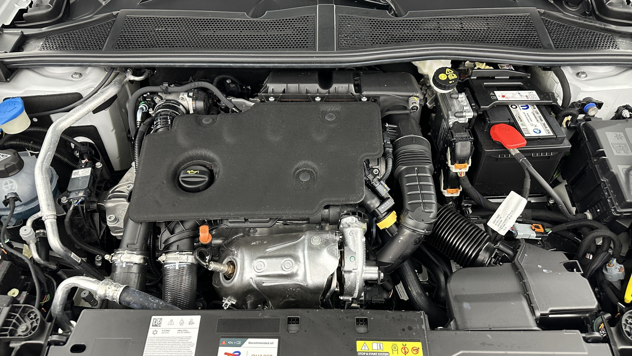 Vente en ligne Peugeot 308 308 1.5 BlueHDi 130ch GT EAT8 au prix de 29 600 €