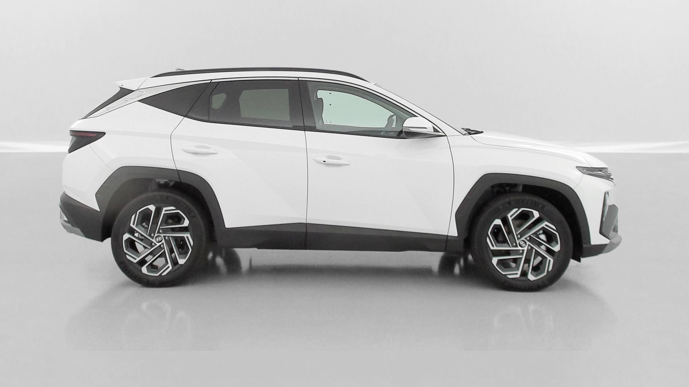 Vente en ligne Hyundai Tucson TUCSON 1.6 Hybrid T-GDI 215ch Creative BVA6 au prix de 35 000 €