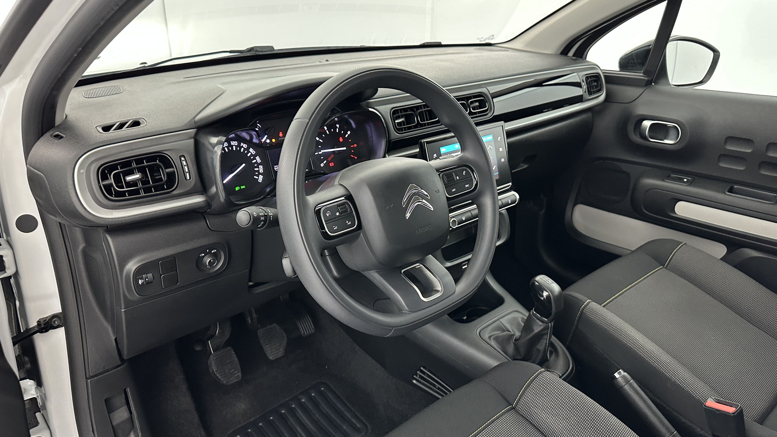 Vente en ligne Citroën C3 C3 1.2 PureTech 83ch Plus au prix de 16 010 €