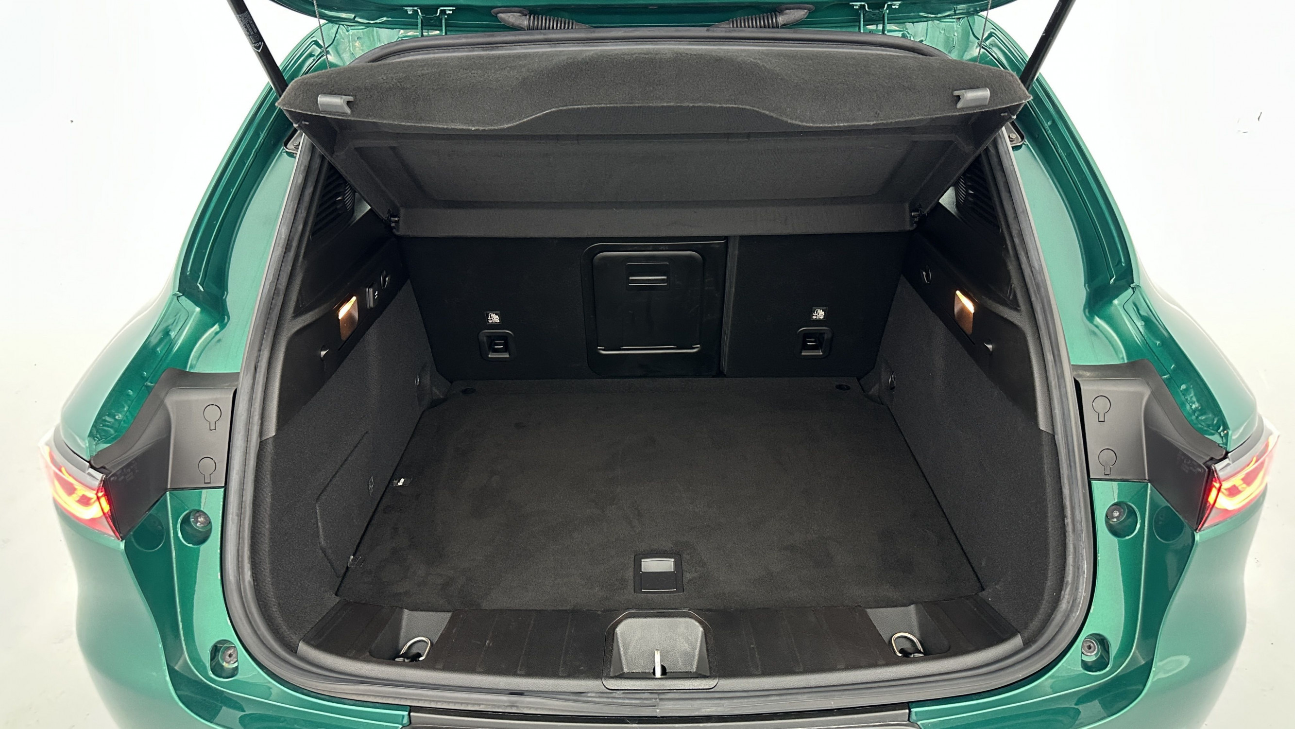 Vente en ligne Alfa Romeo Tonale TONALE 1.5 Hybrid 130ch Sprint TCT7 au prix de 28 400 €