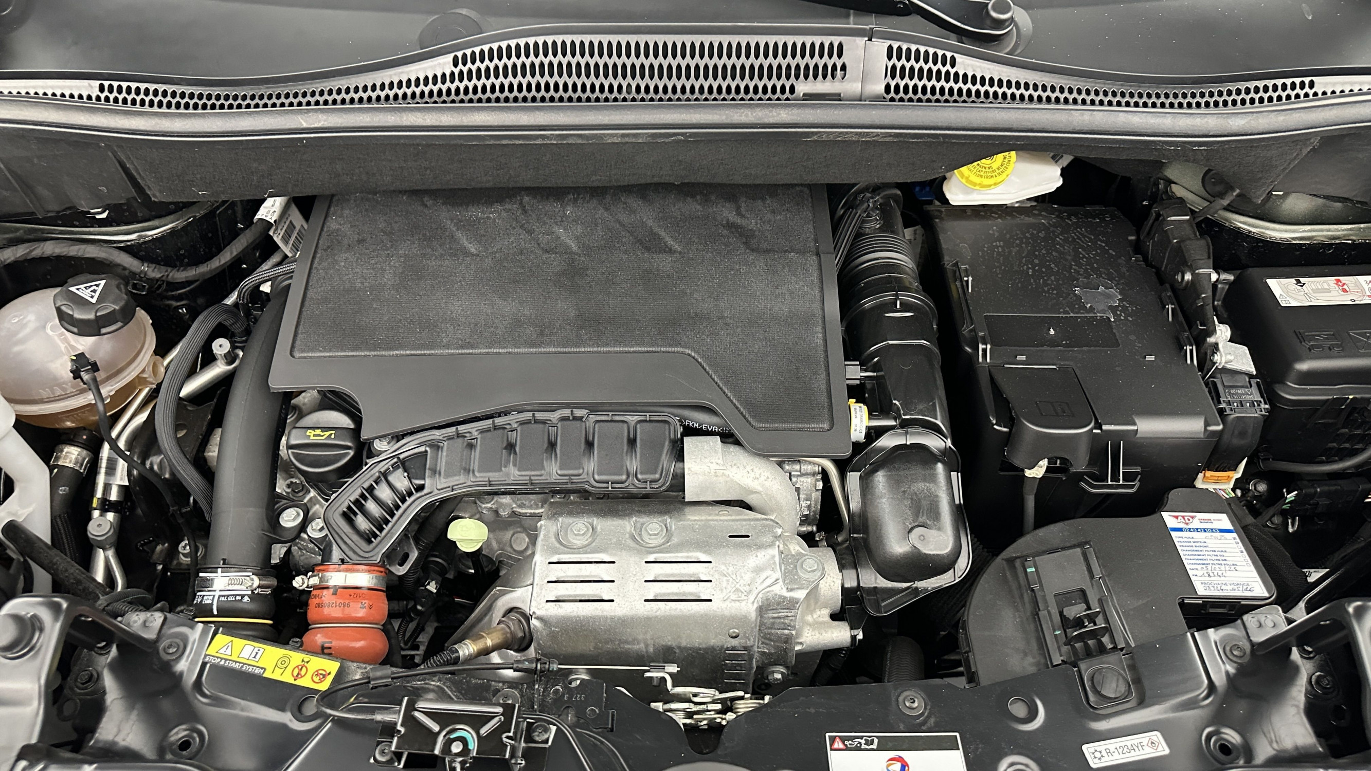 Vente en ligne Citroën C3 Aircross C3 AIRCROSS 1.2 PureTech 110ch Max au prix de 18 500 €