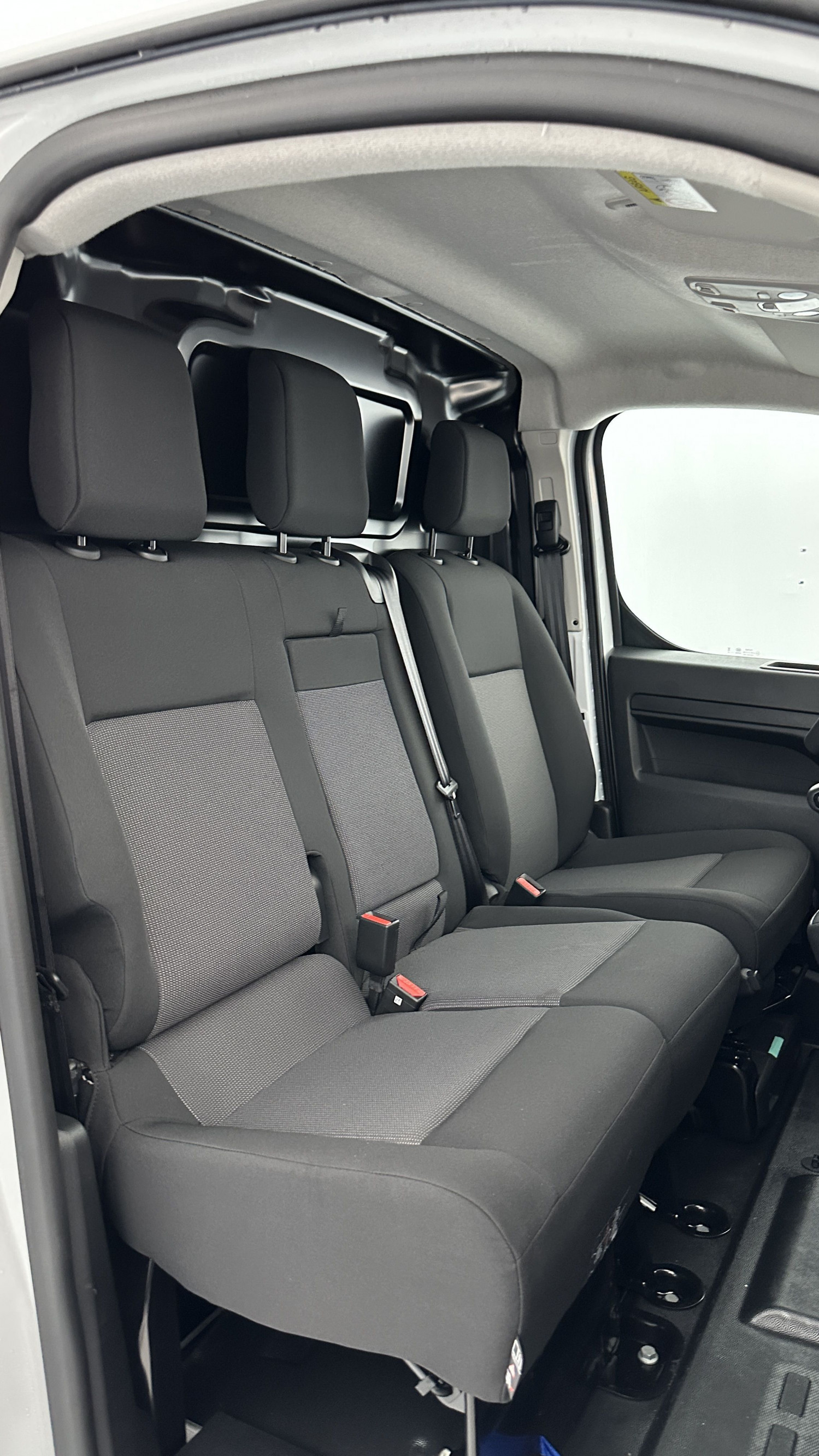 Vente en ligne Citroën Jumpy Fourgon JUMPY M 2.0 BlueHDi 145ch au prix de 29 340 €