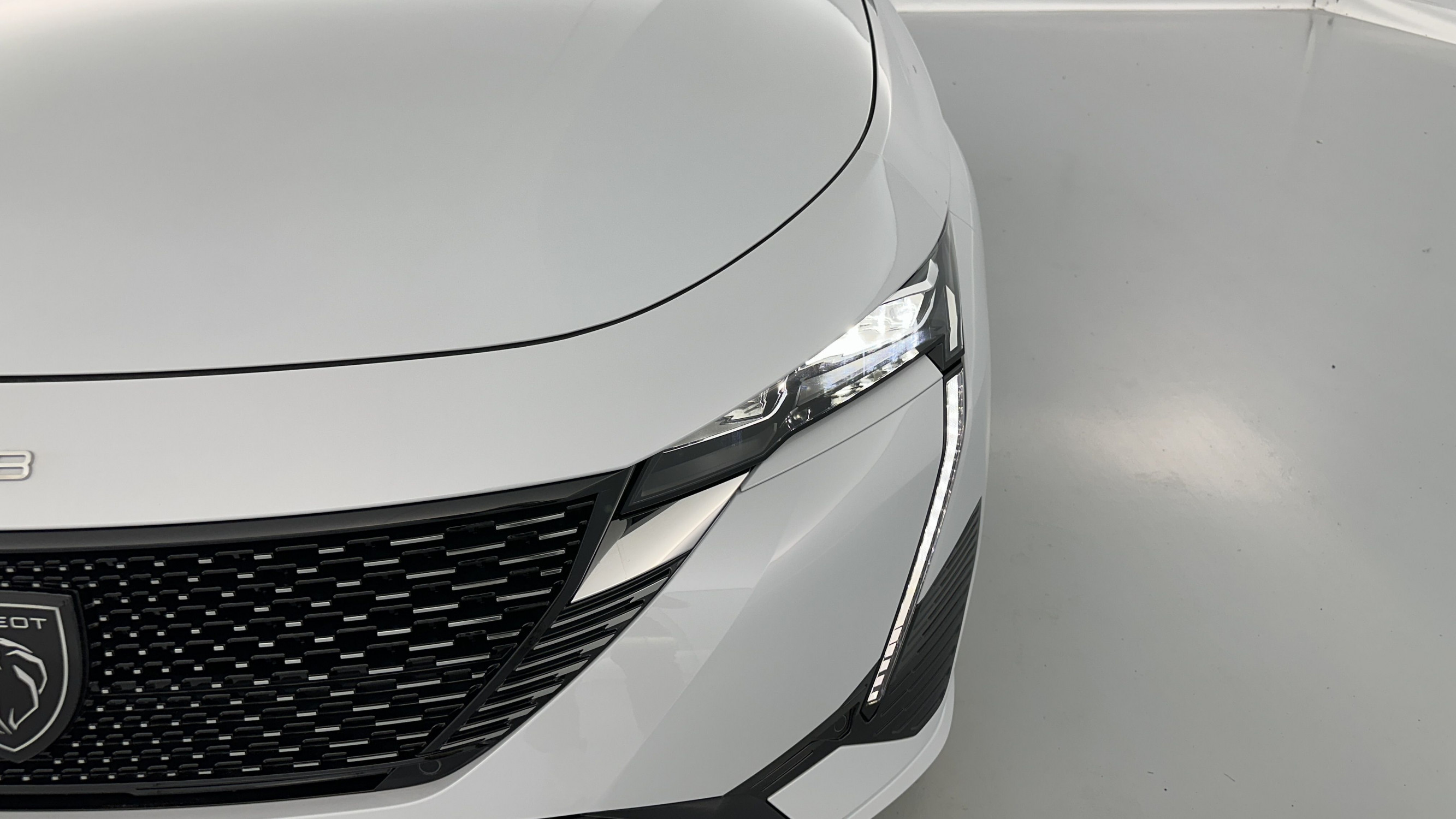 Vente en ligne Peugeot 308 308 1.5 BlueHDi 130ch GT EAT8 au prix de 29 600 €