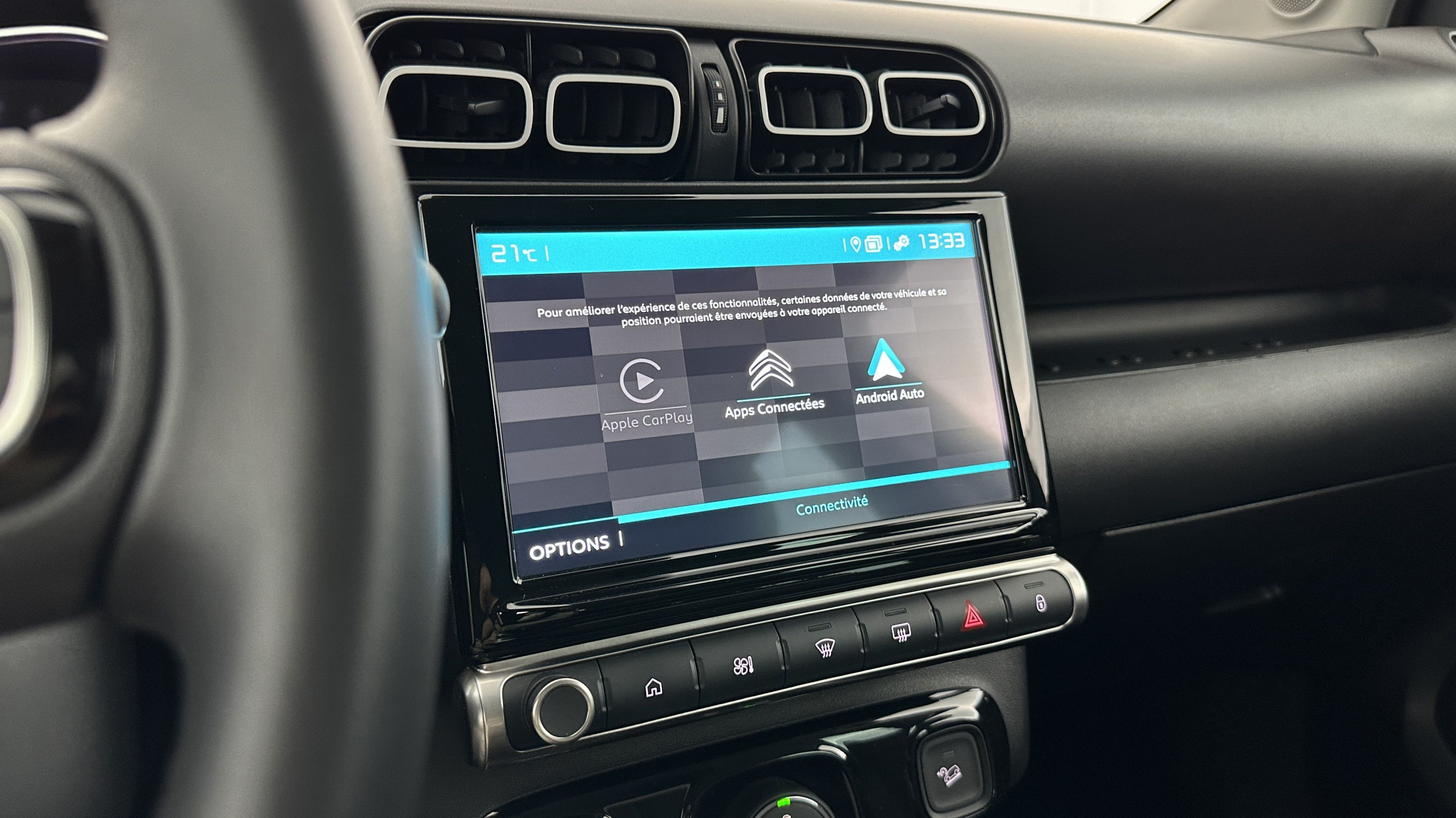 Vente en ligne Citroën C3 Aircross C3 AIRCROSS 1.2 PureTech 110ch Max au prix de 18 500 €