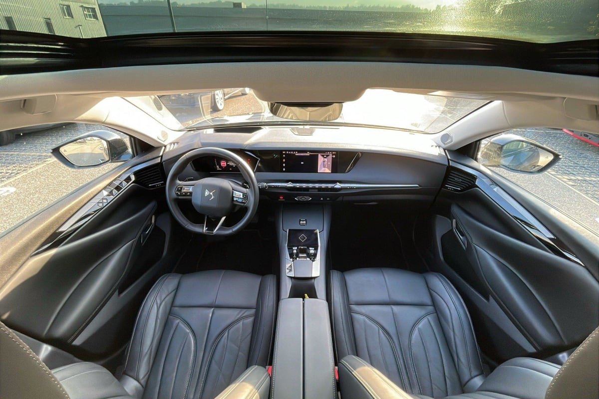 Vente en ligne Ds DS4 PureTech 130 EAT8 Cross Rivoli au prix de 24 390 €