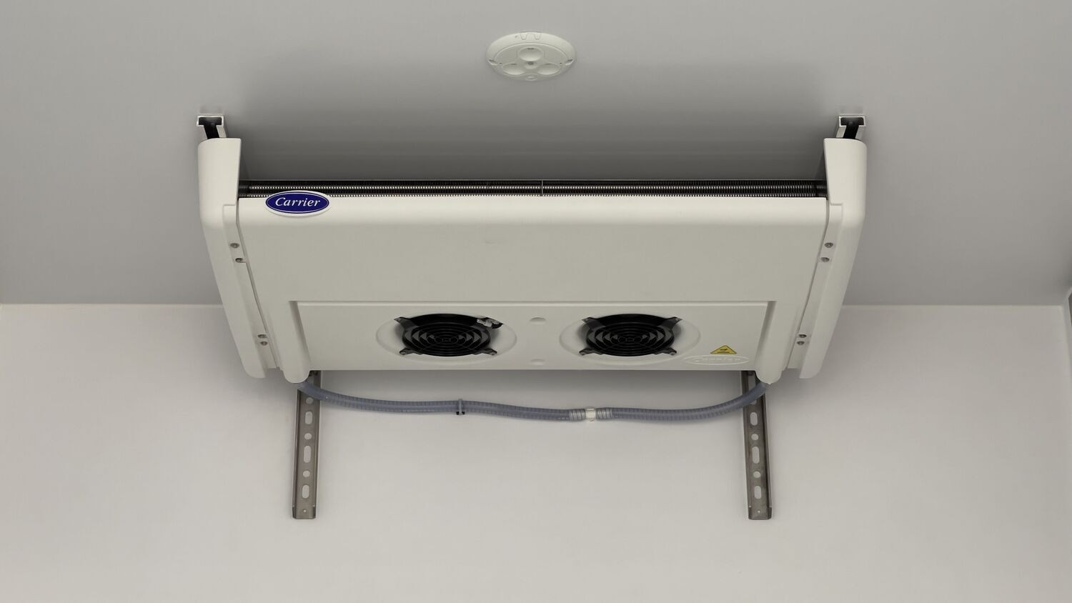 Vente en ligne Volkswagen Crafter CRAFTER CC 35 L3 RJ 2.0 TDI 163ch Business BVA Frigo Lamberet au prix de 63 420 €