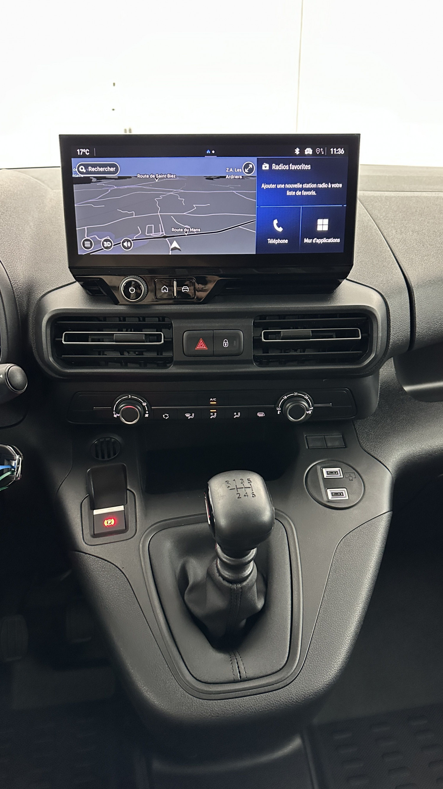 Vente en ligne Opel Combo Cargo COMBO CARGO M 650kg 1.5 BlueHDi 100ch au prix de 22 980 €