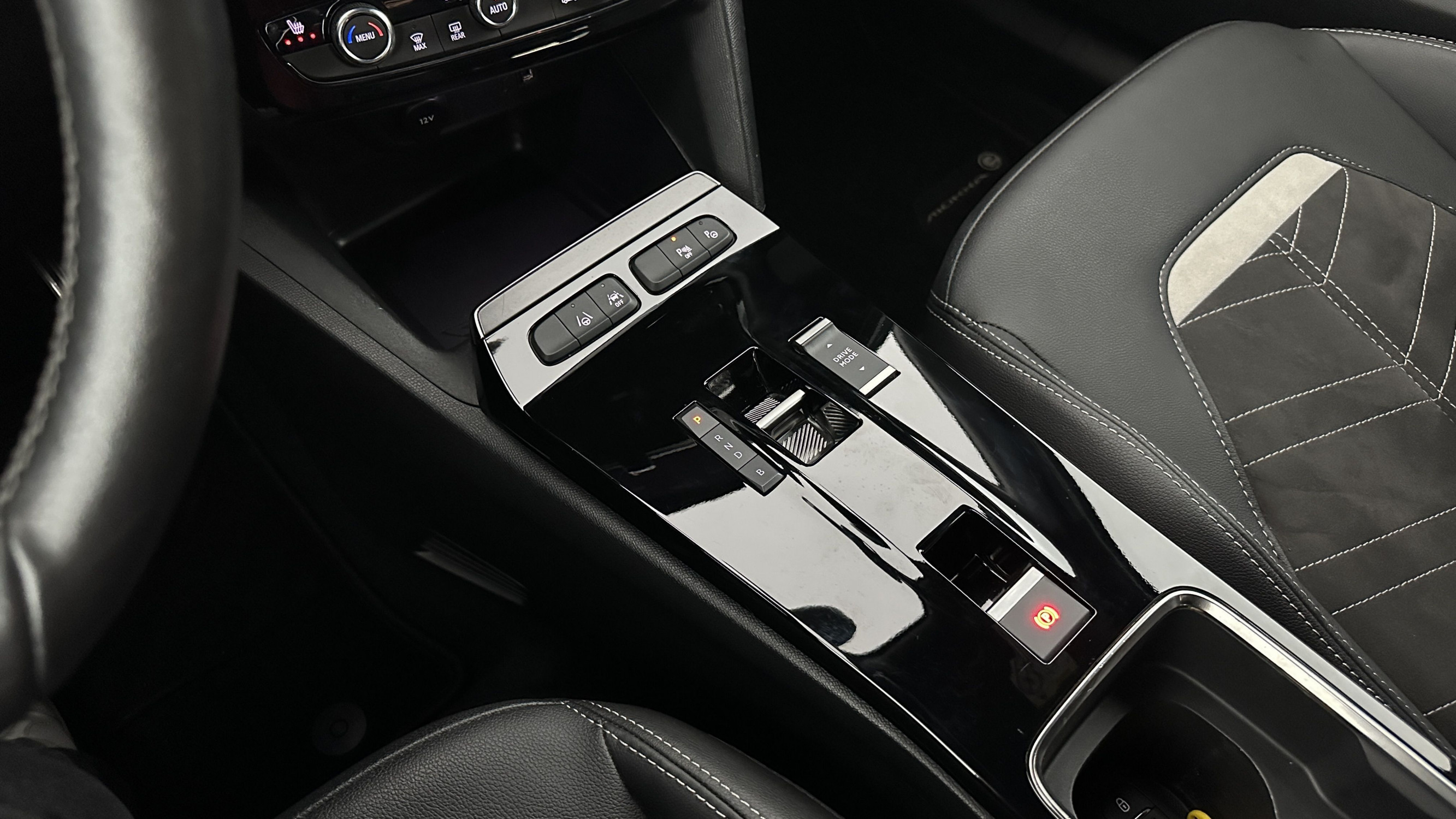 Vente en ligne Opel Mokka MOKKA-E 136ch Ultimate au prix de 25 400 €