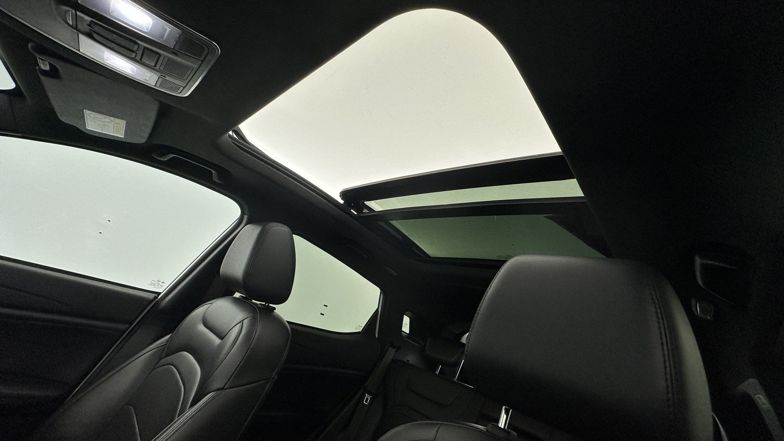 Vente en ligne Seres 3 3 Electric 163ch Luxury au prix de 15 000 €