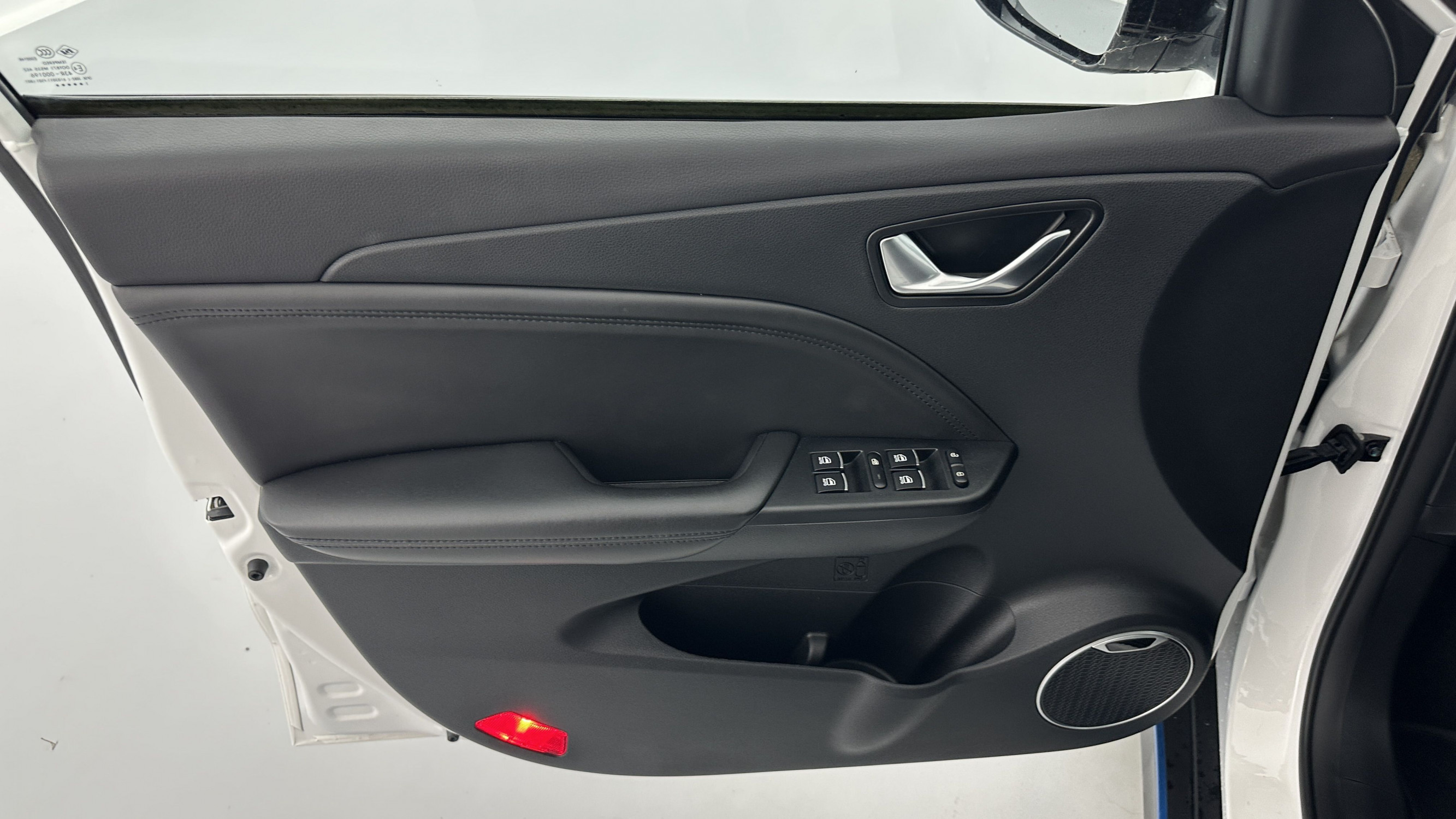 Vente en ligne Seres 3 3 Electric 163ch Luxury au prix de 15 000 €