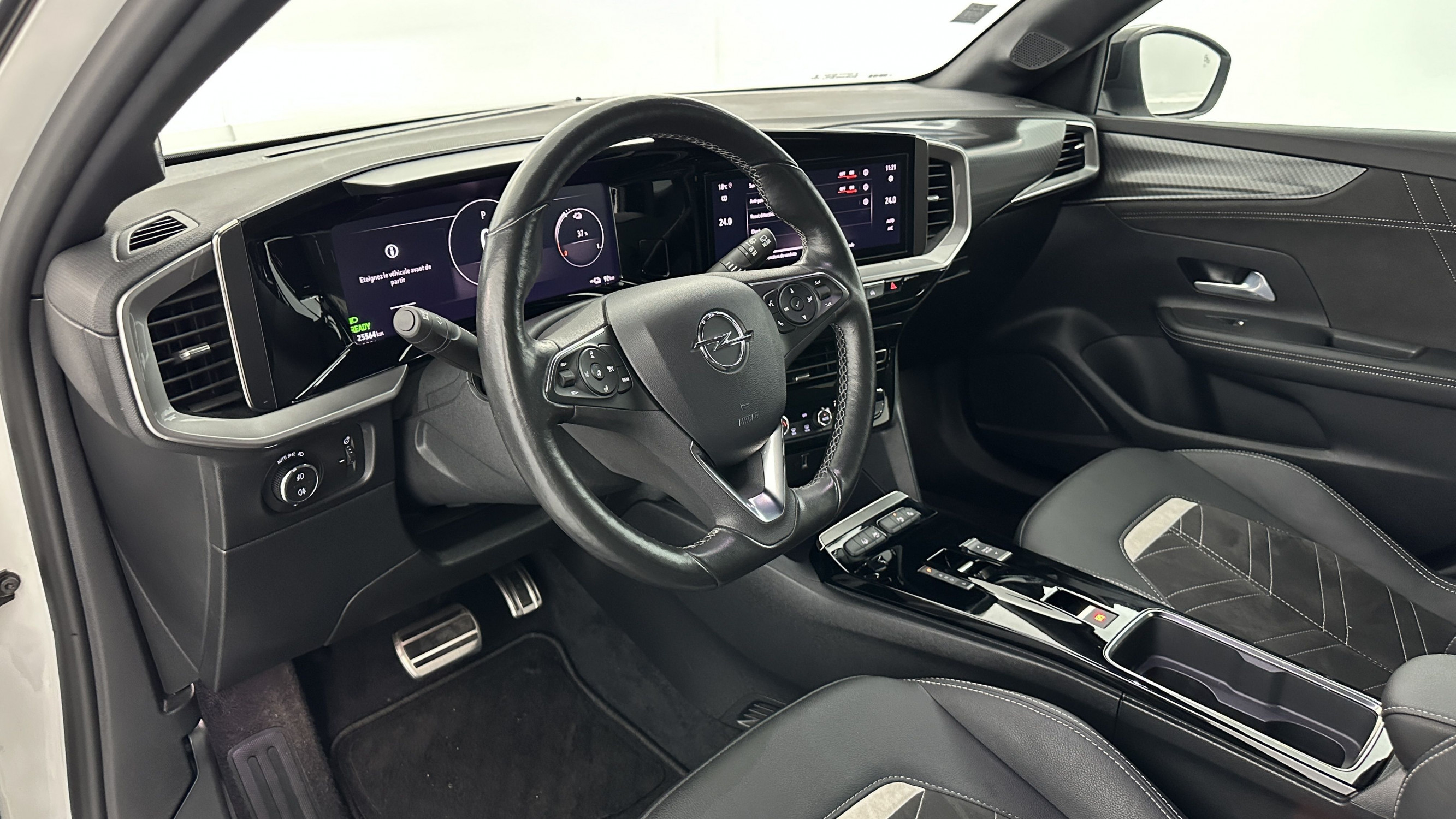 Vente en ligne Opel Mokka MOKKA-E 136ch Ultimate au prix de 25 400 €