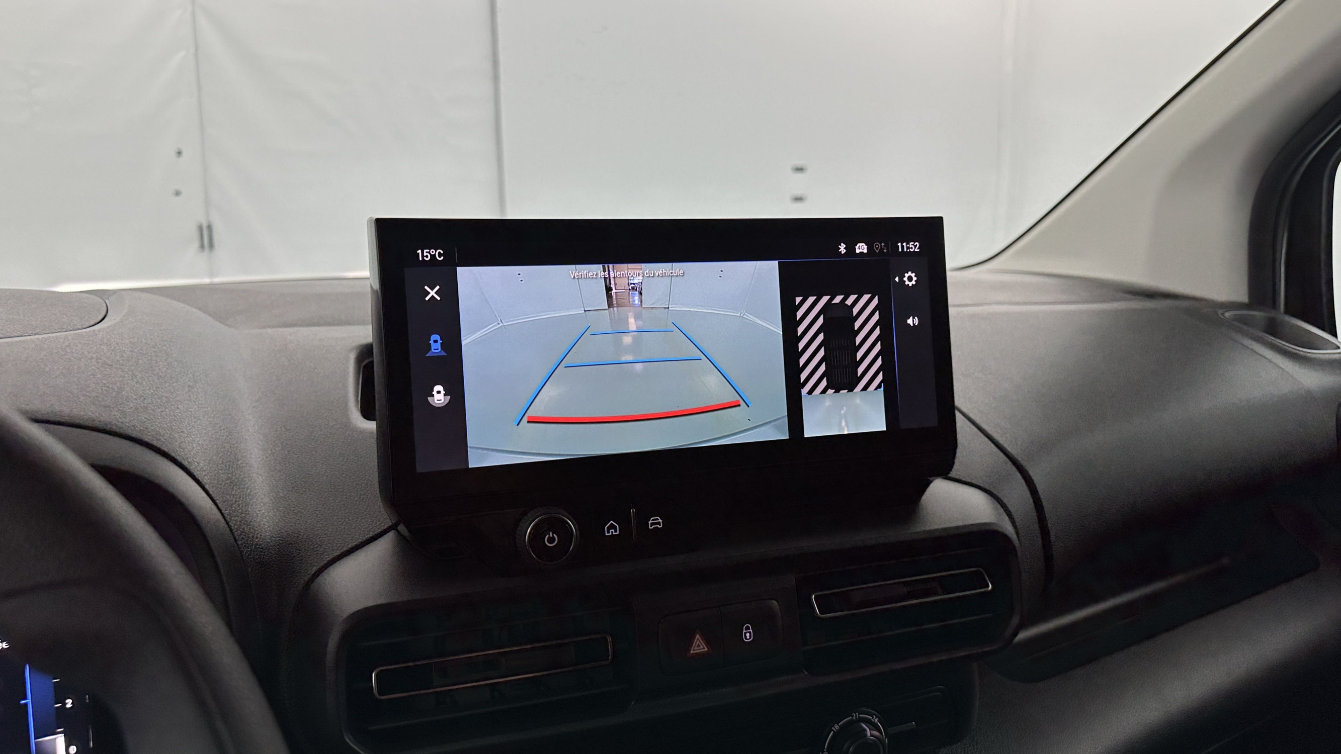 Vente en ligne Opel Combo Cargo COMBO CARGO M 650kg 1.5 BlueHDi 100ch au prix de 22 980 €