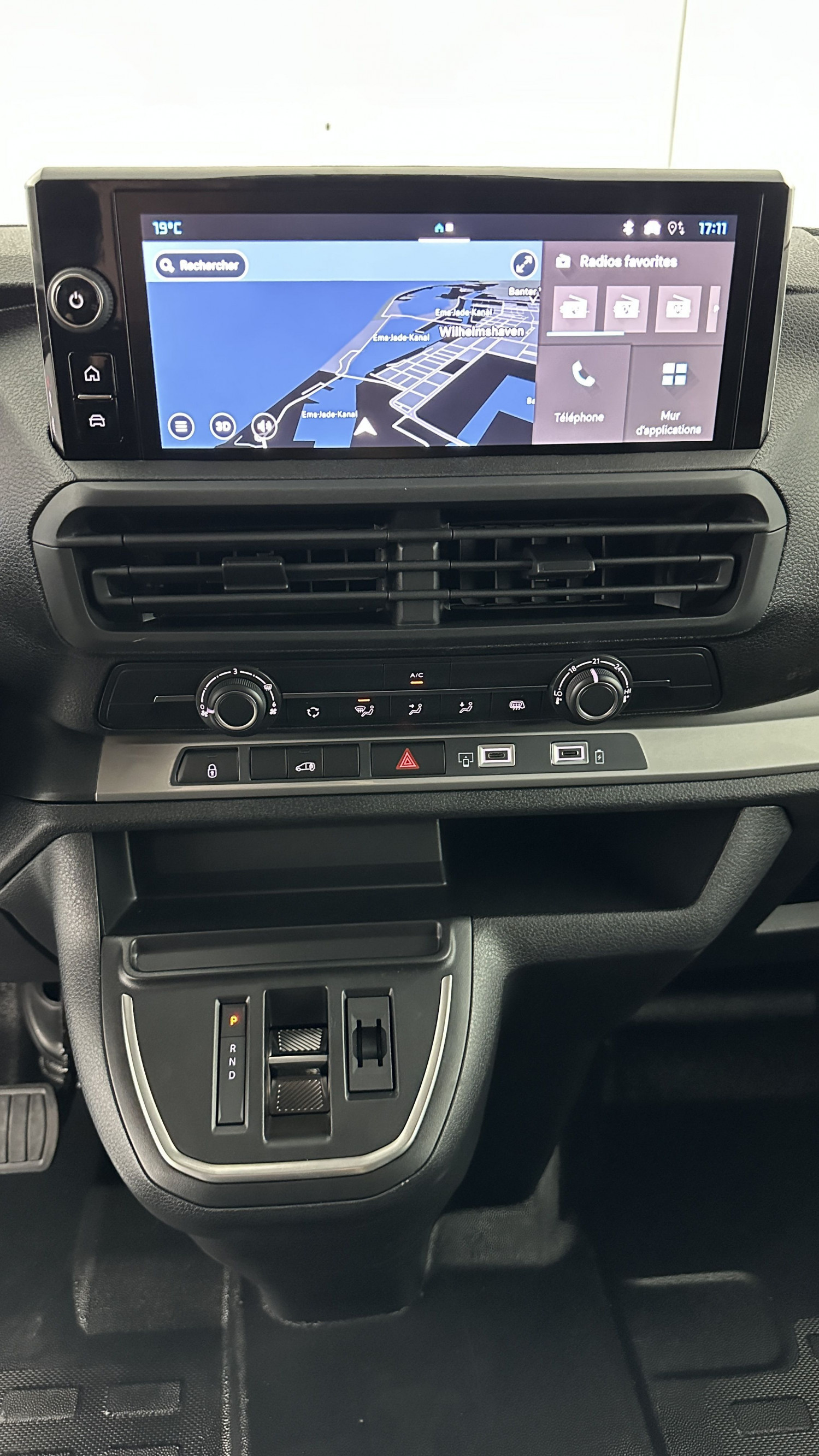 Vente en ligne Citroën Jumpy Fourgon JUMPY M 2.0 BlueHDi 180ch EAT8 au prix de 33 180 €