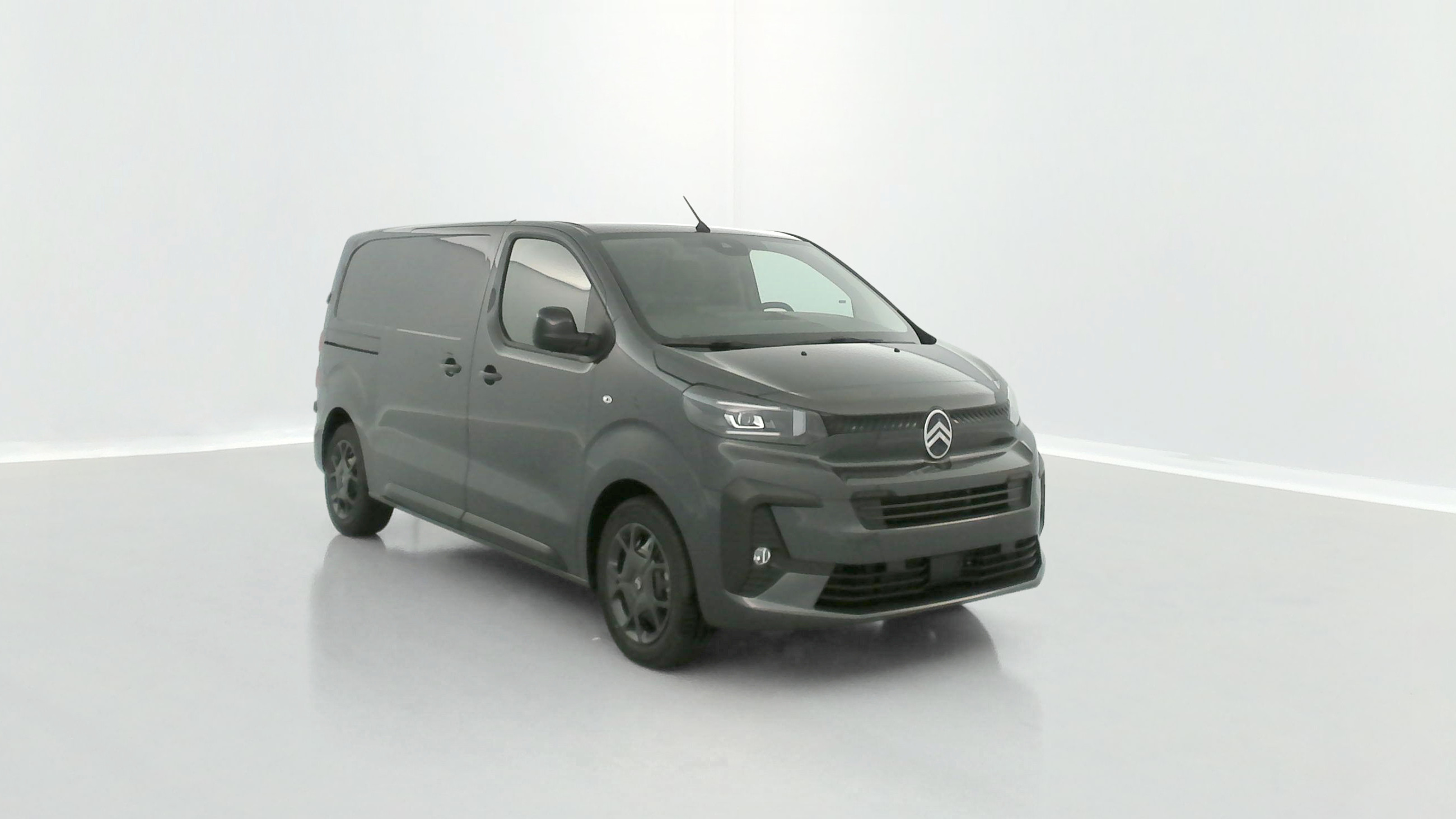 Vente en ligne Citroën Jumpy Fourgon JUMPY M 2.0 BlueHDi 180ch EAT8 au prix de 33 300 €