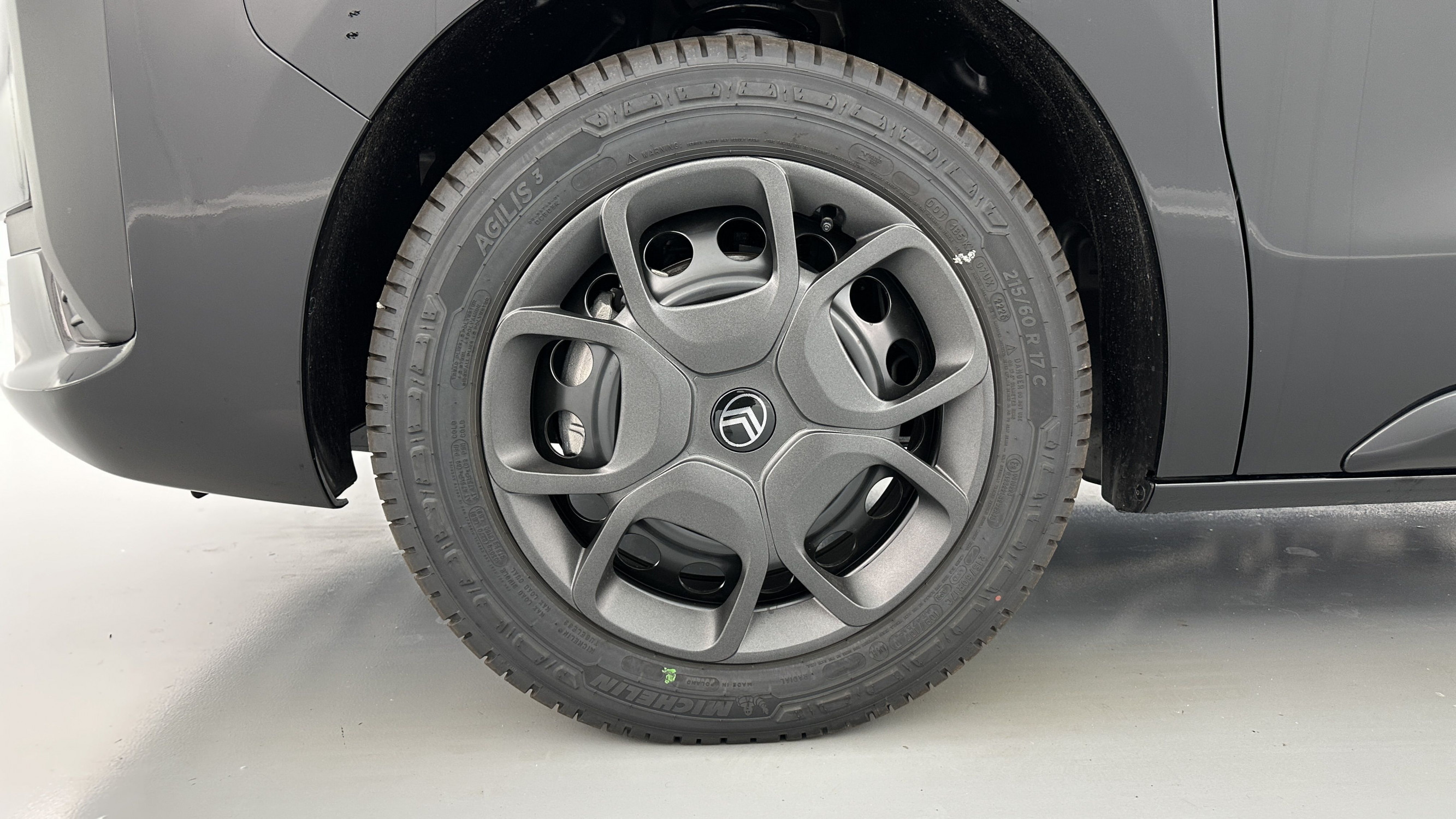 Vente en ligne Citroën Jumpy Fourgon JUMPY M 2.0 BlueHDi 180ch EAT8 au prix de 33 180 €