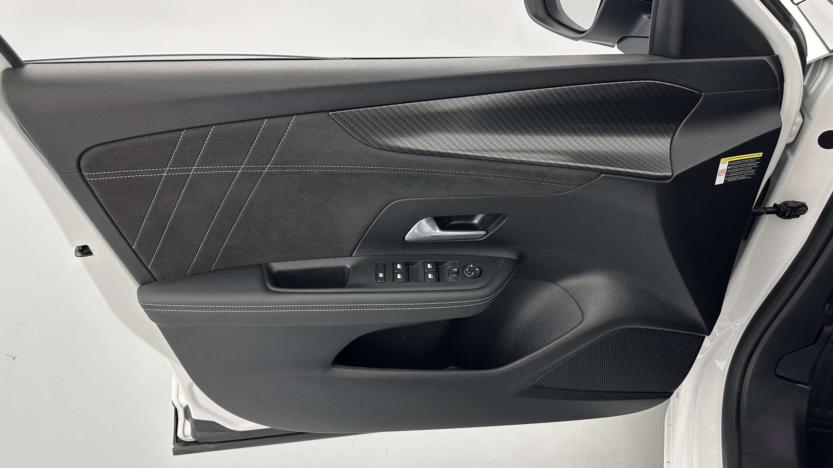 Vente en ligne Opel Mokka MOKKA-E 136ch Ultimate au prix de 25 400 €