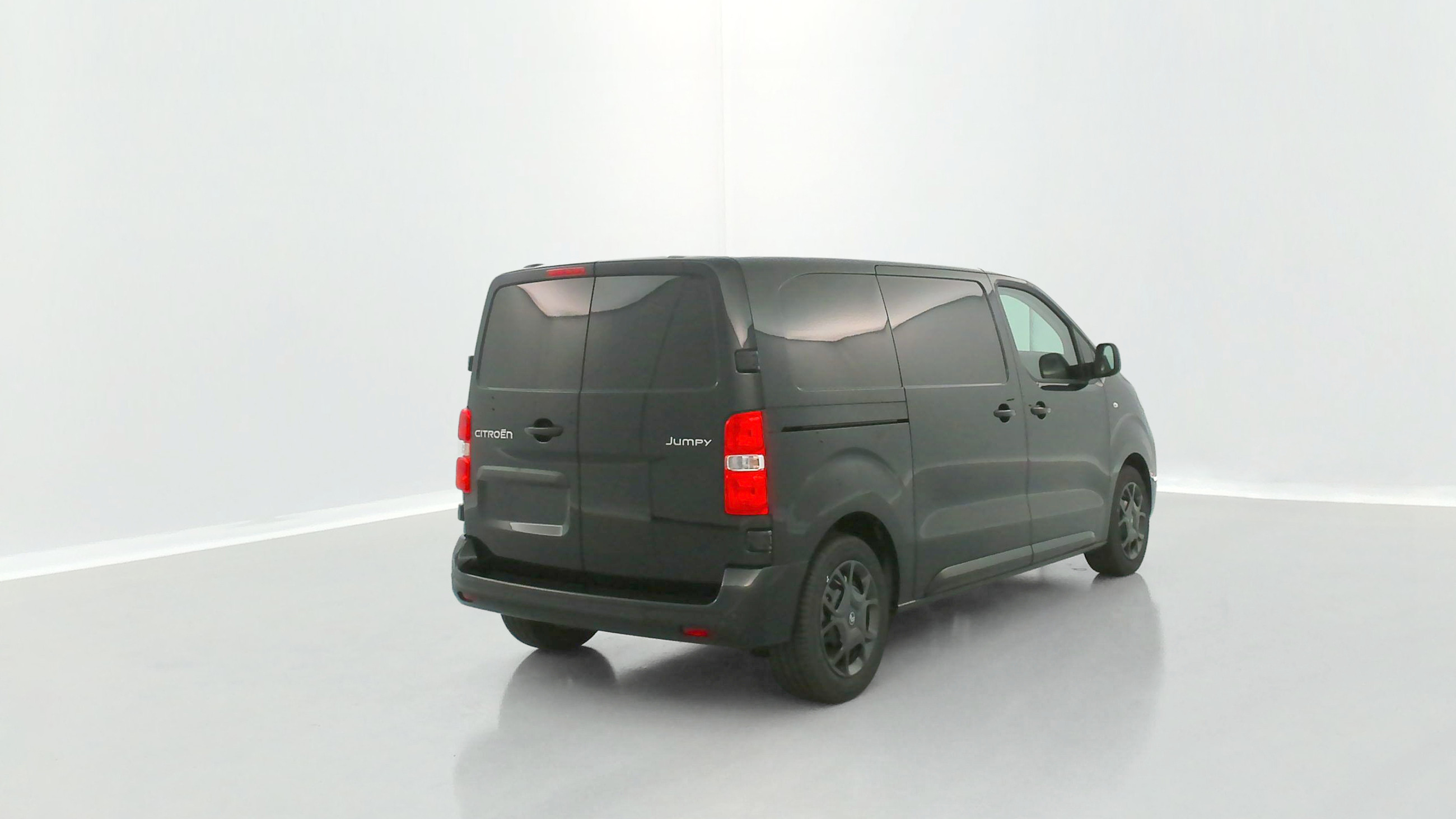 Vente en ligne Citroën Jumpy Fourgon JUMPY M 2.0 BlueHDi 180ch EAT8 au prix de 33 180 €