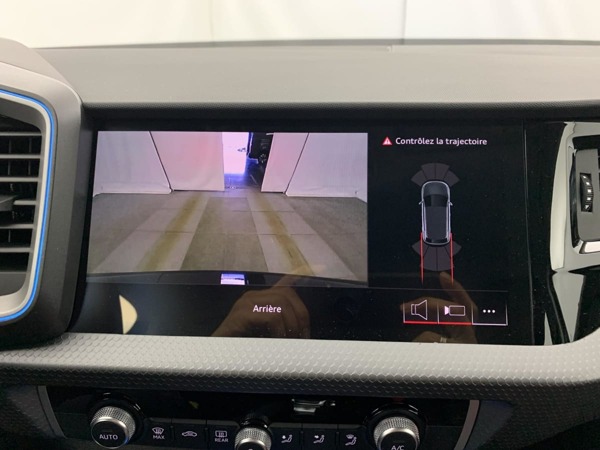 Vente en ligne Audi A1 30 TFSI 116 ch S tronic 7 Design au prix de 29 960 €