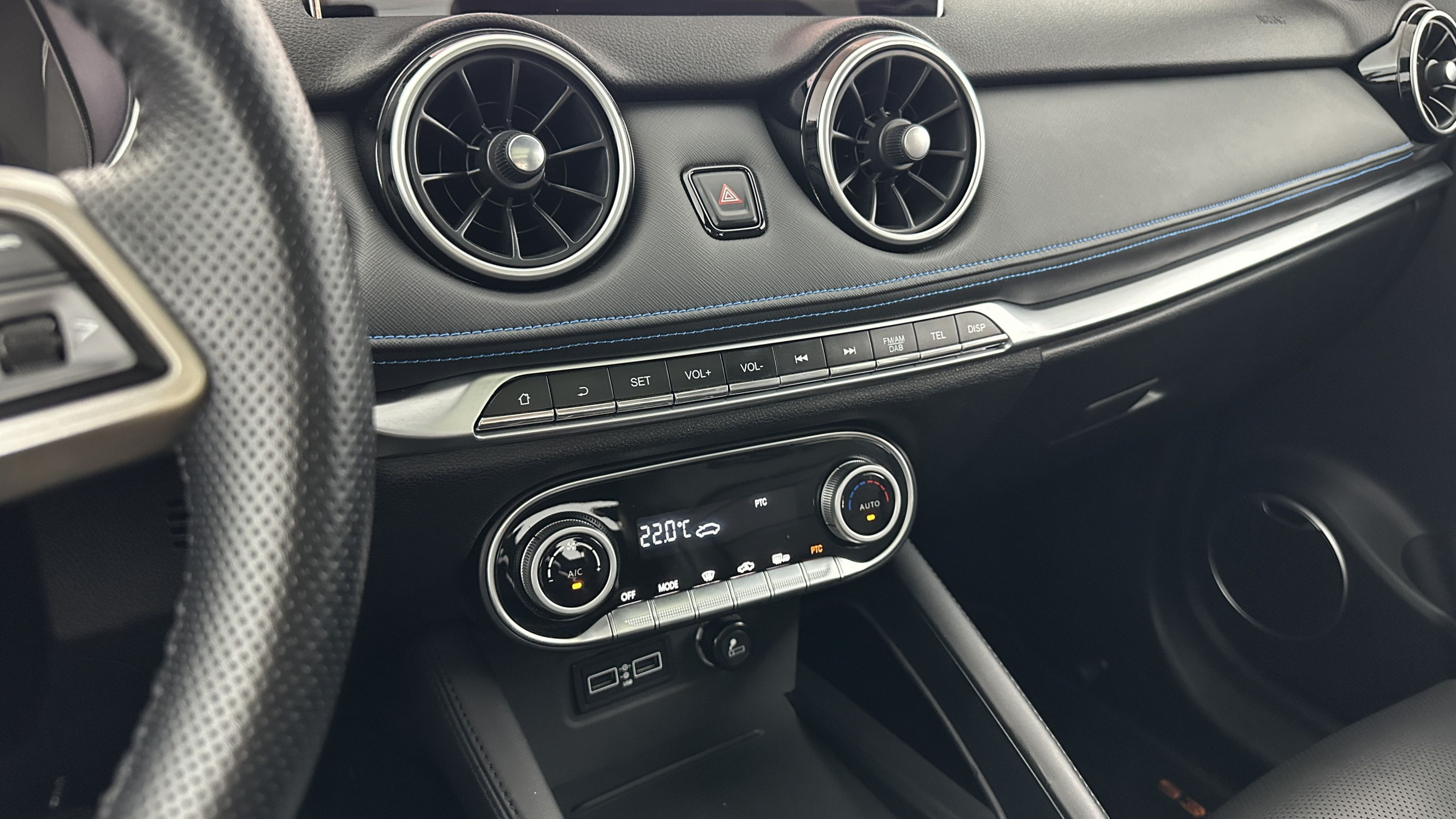 Vente en ligne Seres 3 3 Electric 163ch Luxury au prix de 15 000 €