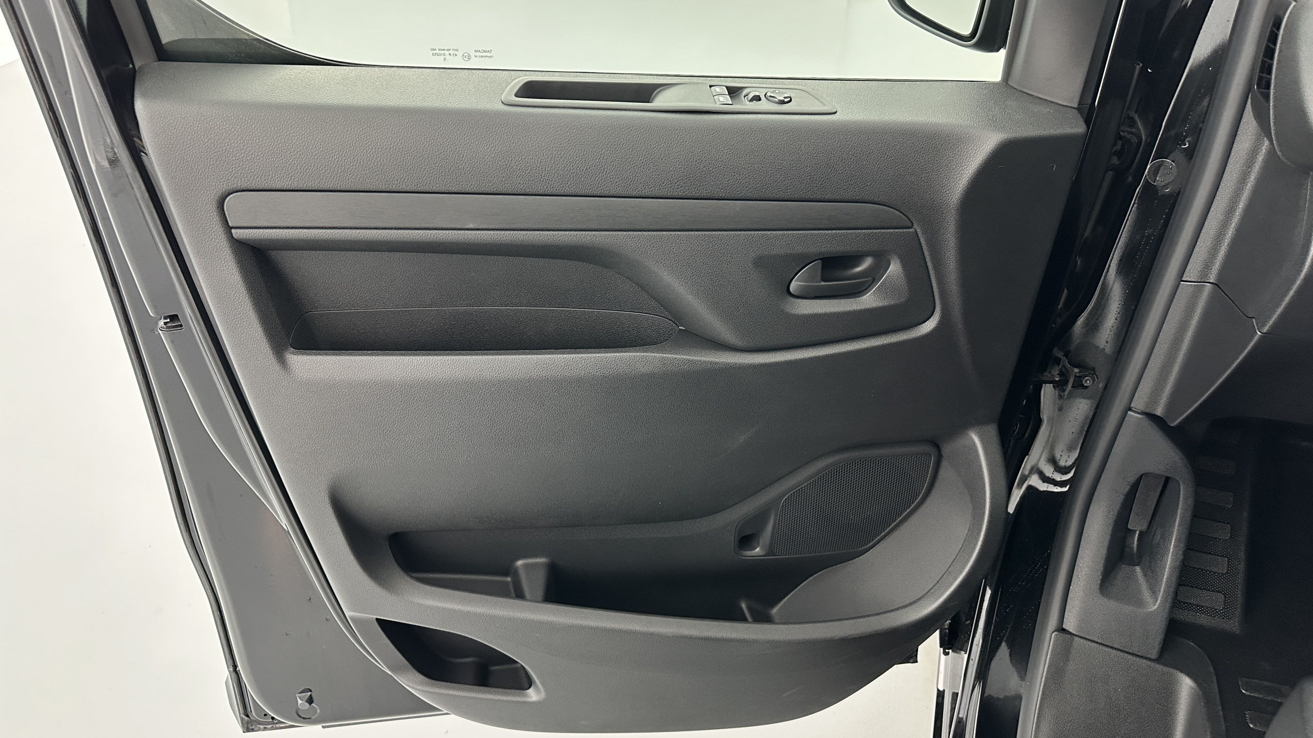 Vente en ligne Citroën Jumpy Fourgon JUMPY M 2.0 BlueHDi 180ch EAT8 au prix de 33 180 €