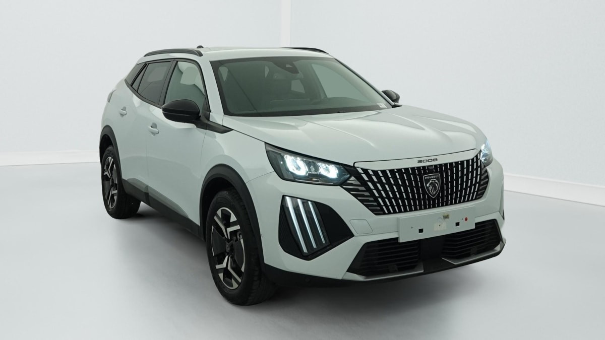 Peugeot 2008 100 S S BVM6 Allure occasion de 2025 en vente à Rennes