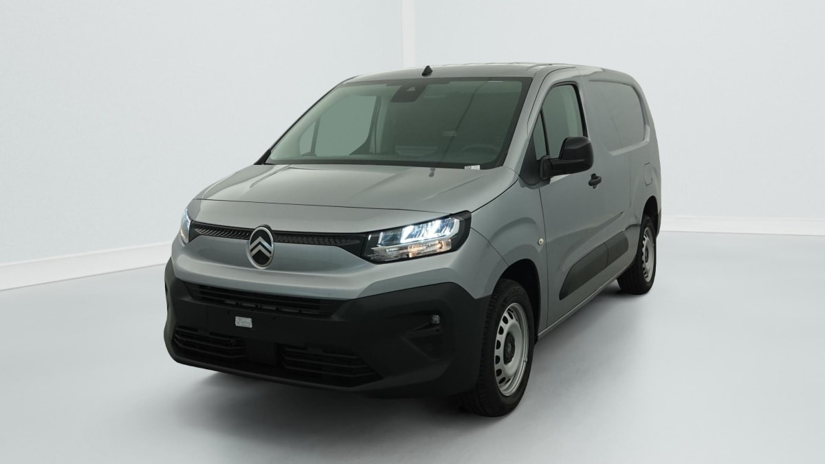 Vente en ligne Citroën Berlingo TAILLE XL 950KG BLUEHDI 130 S S EAT8 au prix de 24 240 €