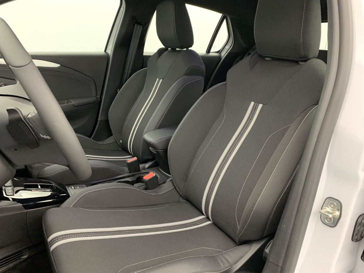 Vente en ligne Opel Corsa 1.2 Turbo Hybrid 110 ch e-DCT6 GS au prix de 20 590 €