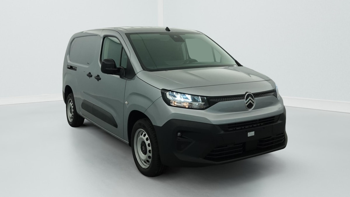 Vente en ligne Citroën Berlingo TAILLE XL 950KG BLUEHDI 130 S S EAT8 au prix de 24 240 €