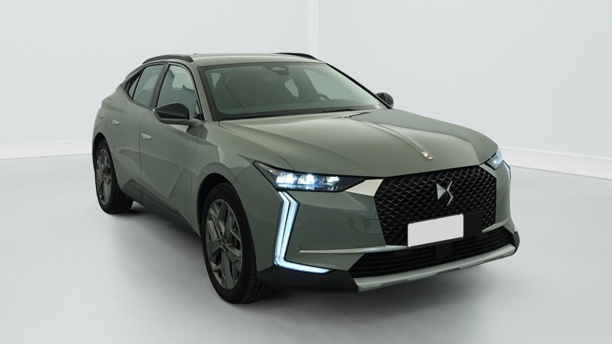 Ds DS4 Hybride E-Tense 225 EAT8 Cross Trocadero occasion de 2022 en vente à Rennes