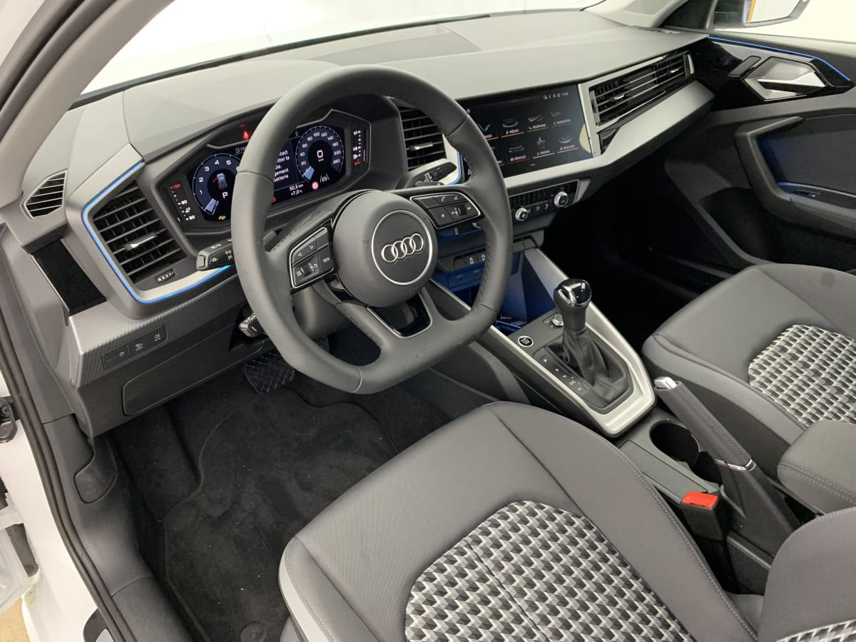 Vente en ligne Audi A1 30 TFSI 116 ch S tronic 7 Design au prix de 29 960 €