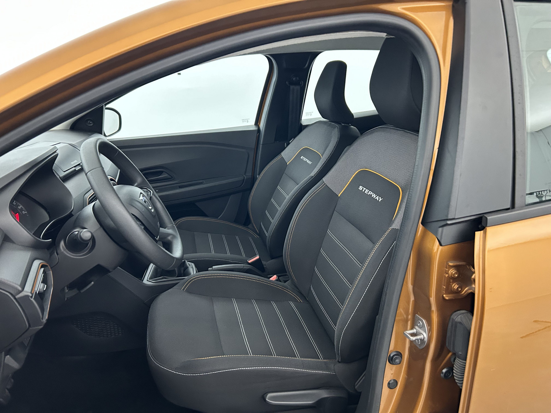 Vente en ligne Dacia Sandero 3 1.0 ECO-G 100ch Stepway Essentiel au prix de 11 290 €