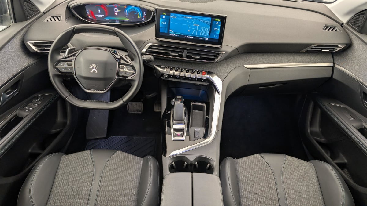 Vente en ligne Peugeot 3008 Hybrid 225 e-EAT8 Allure Pack au prix de 23 980 €