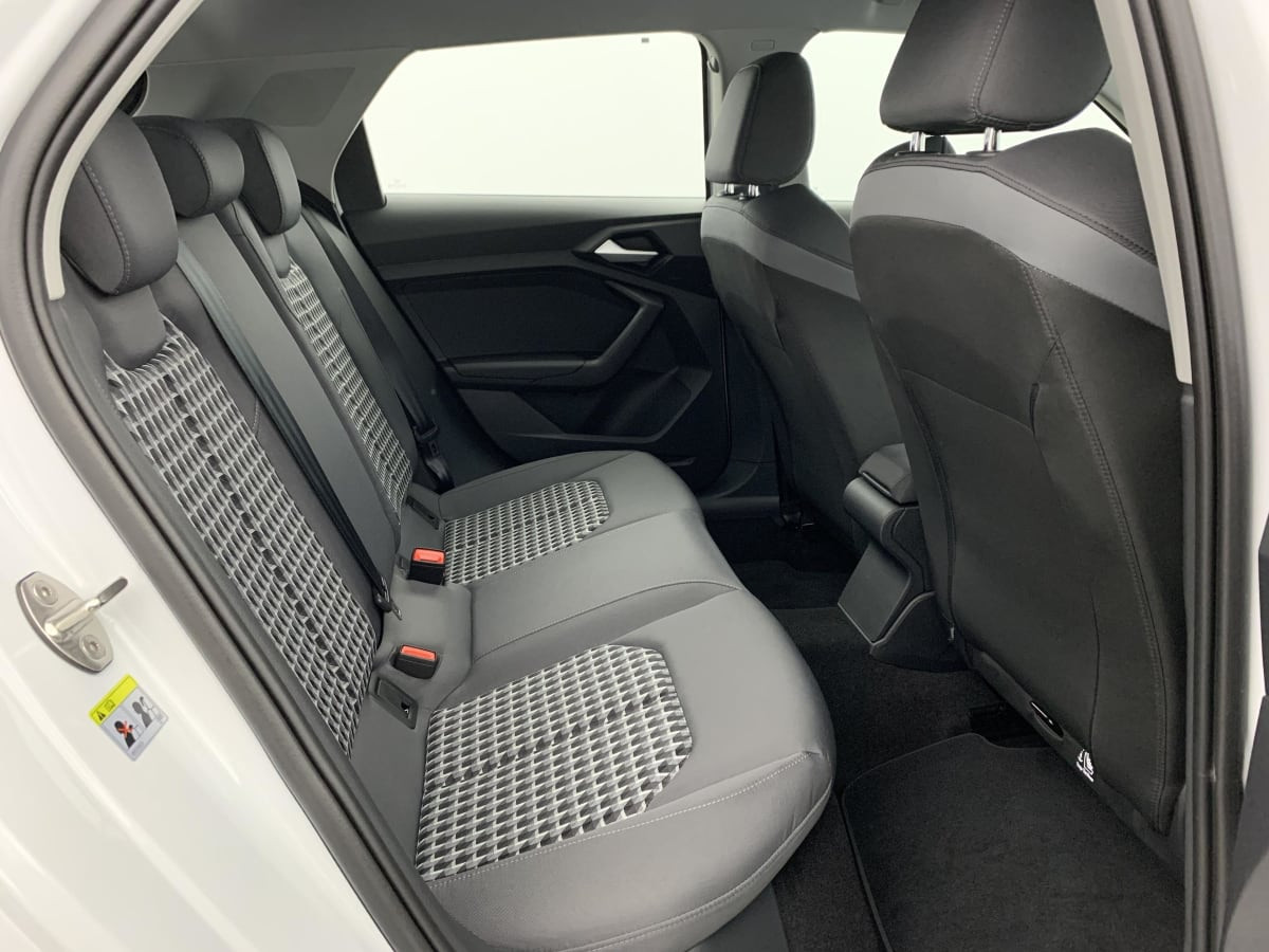 Vente en ligne Audi A1 30 TFSI 116 ch S tronic 7 Design au prix de 29 960 €