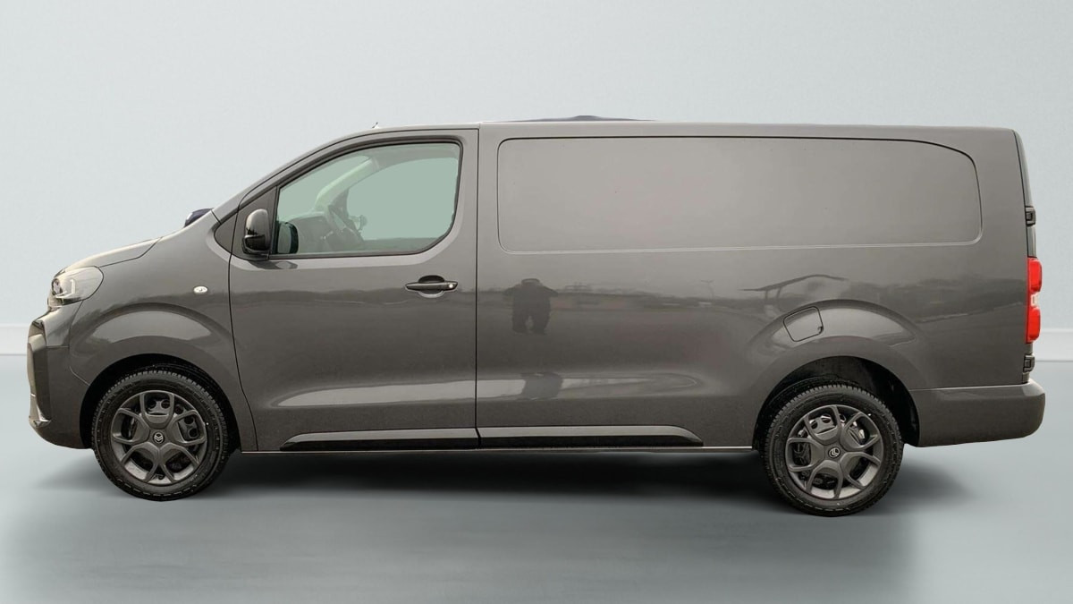 Vente en ligne Citroën Jumpy Fourgon XL BLUEHDI 145 S S EAT8 au prix de 31 650 €