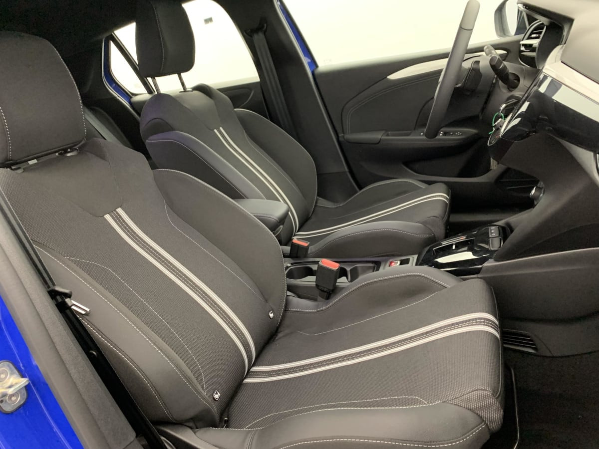 Vente en ligne Opel Corsa 1.2 Turbo Hybrid 110 ch e-DCT6 GS au prix de 20 590 €