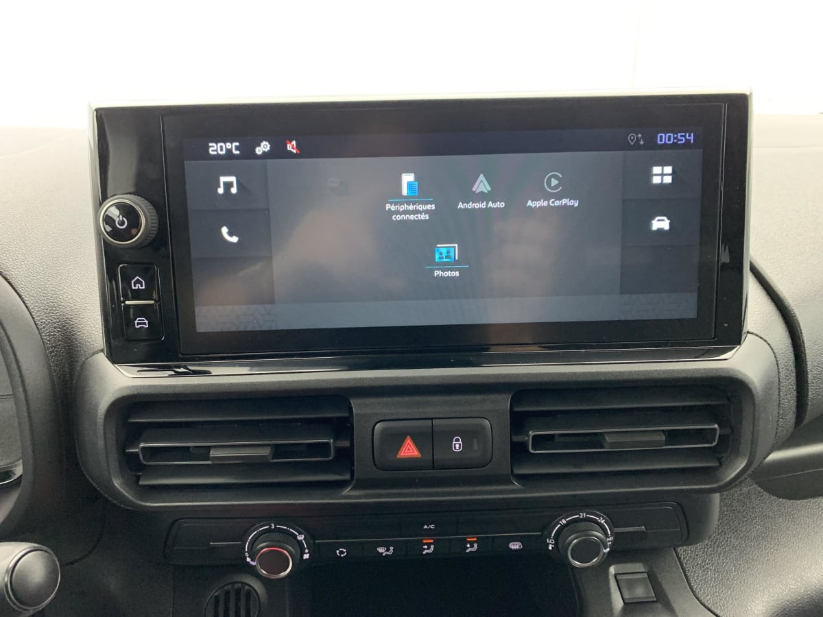 Vente en ligne Citroën Berlingo TAILLE XL 950KG BLUEHDI 130 S S EAT8 au prix de 24 240 €