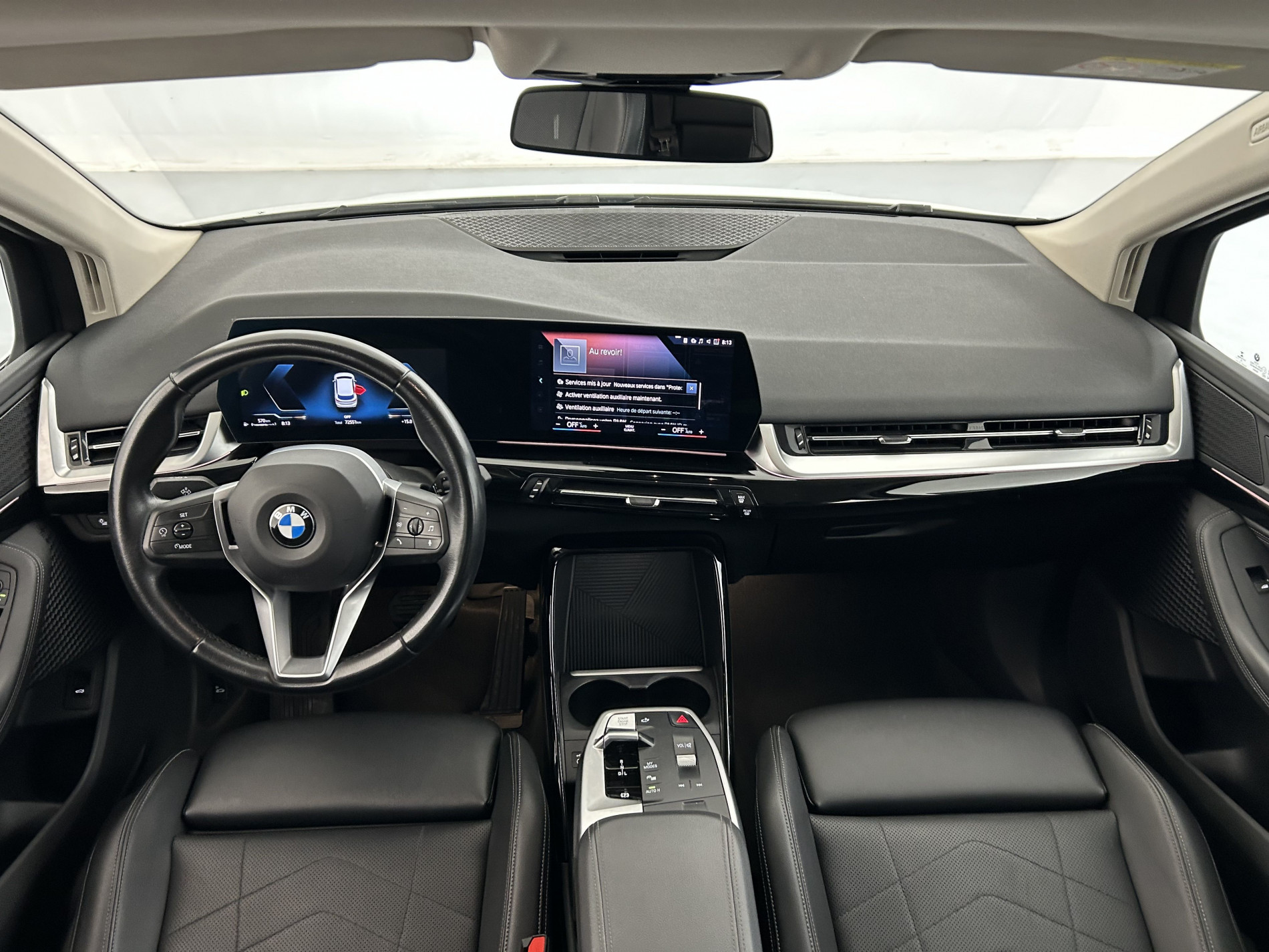 Vente en ligne Bmw Série 2 Active Tourer 218d 150ch Luxury DKG7 + Sièges chauffants + Service inclusive BMW 06/2027 - 10 au prix de 27 990 €