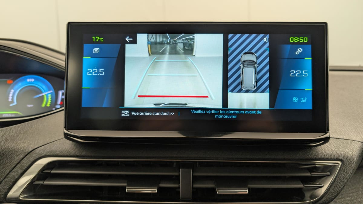 Vente en ligne Peugeot 3008 Hybrid 225 e-EAT8 Allure Pack au prix de 23 980 €