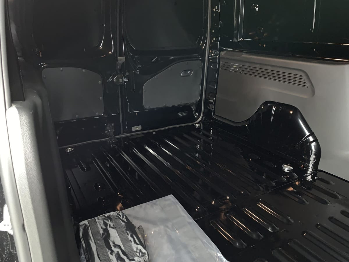 Vente en ligne Citroën Berlingo TAILLE XL 950KG BLUEHDI 130 S S EAT8 au prix de 24 240 €