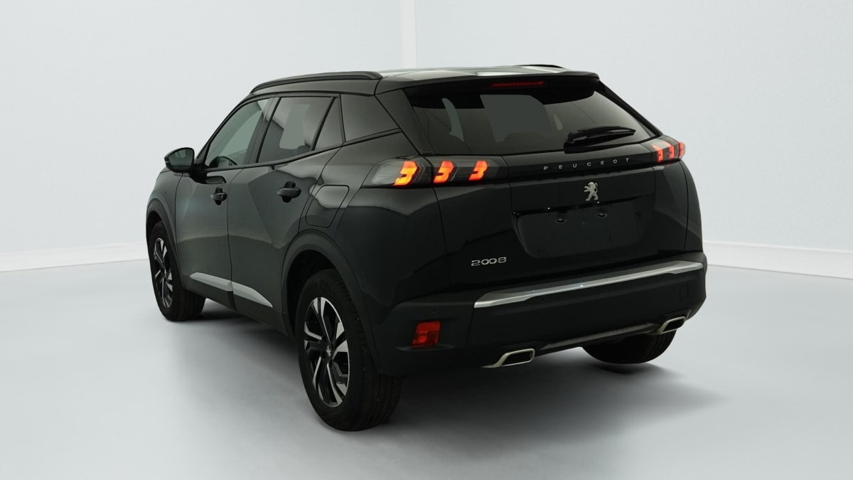 Vente en ligne Peugeot 2008 PureTech 130 S S BVM6 Allure Pack au prix de 17 800 €