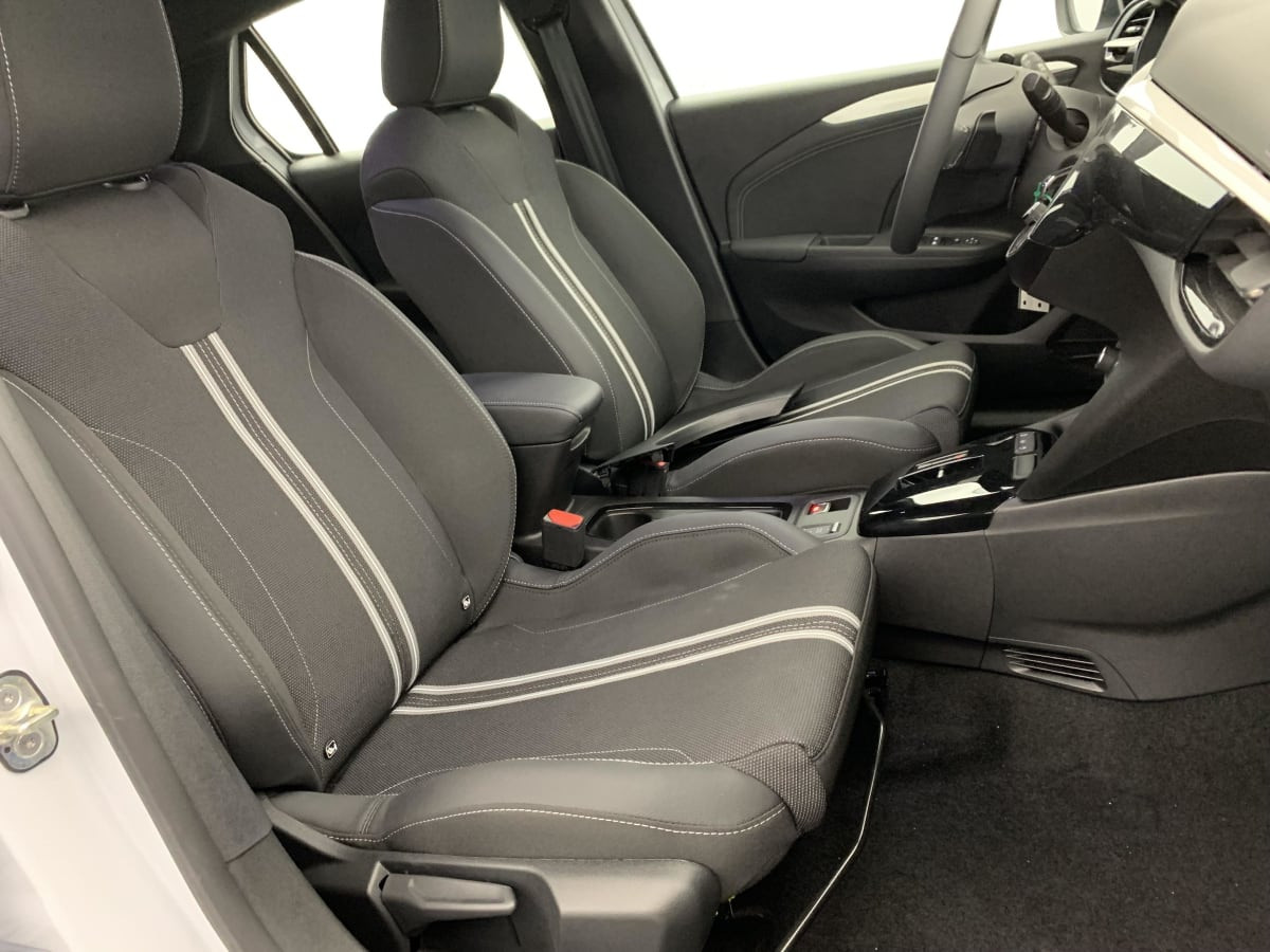 Vente en ligne Opel Corsa 1.2 Turbo Hybrid 110 ch e-DCT6 GS au prix de 20 590 €