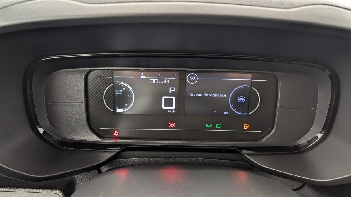 Vente en ligne Citroën Berlingo TAILLE XL 950KG BLUEHDI 130 S S EAT8 au prix de 24 240 €