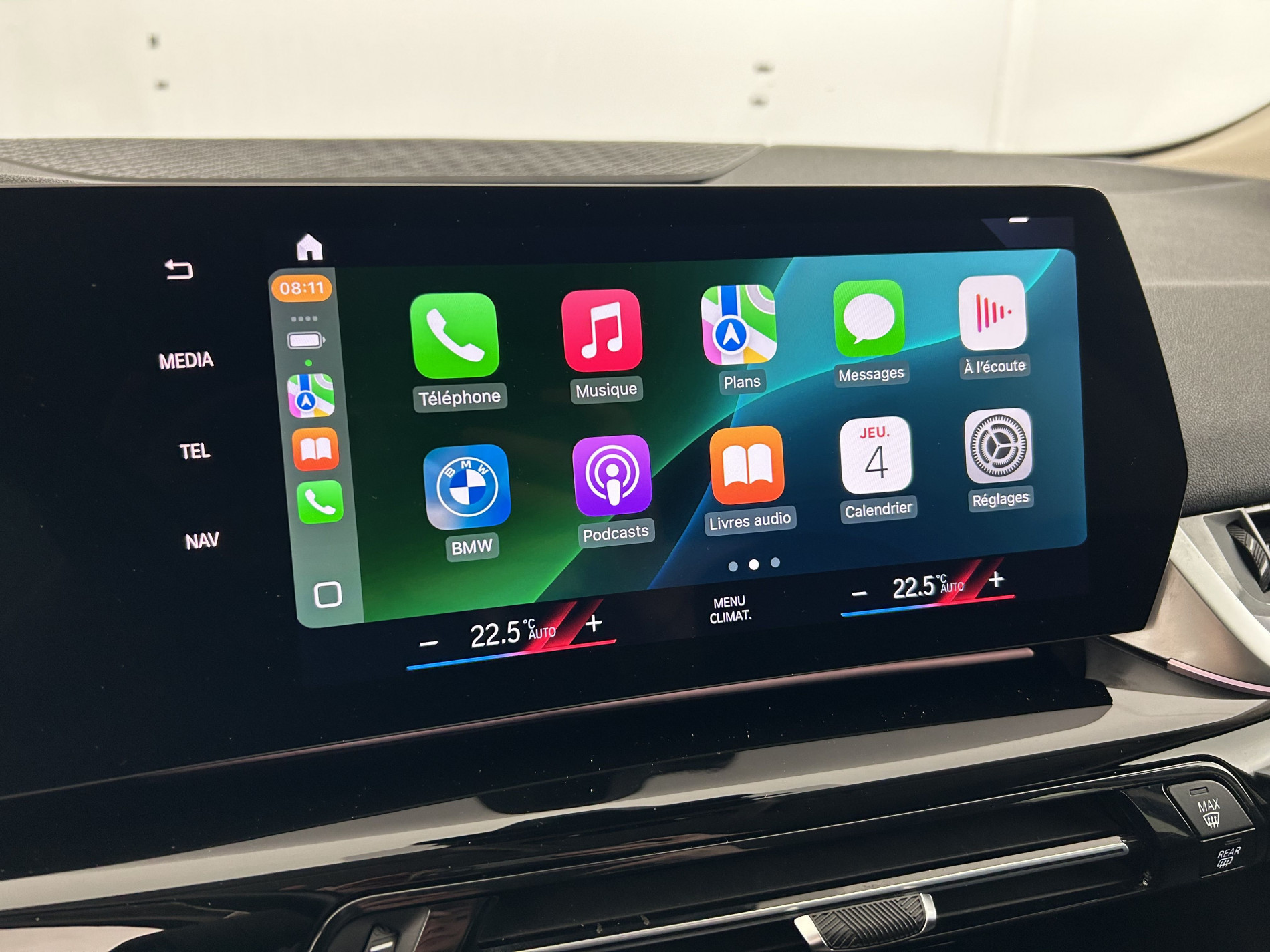 Vente en ligne Bmw Série 2 Active Tourer 218d 150ch Luxury DKG7 + Sièges chauffants + Service inclusive BMW 06/2027 - 10 au prix de 27 990 €